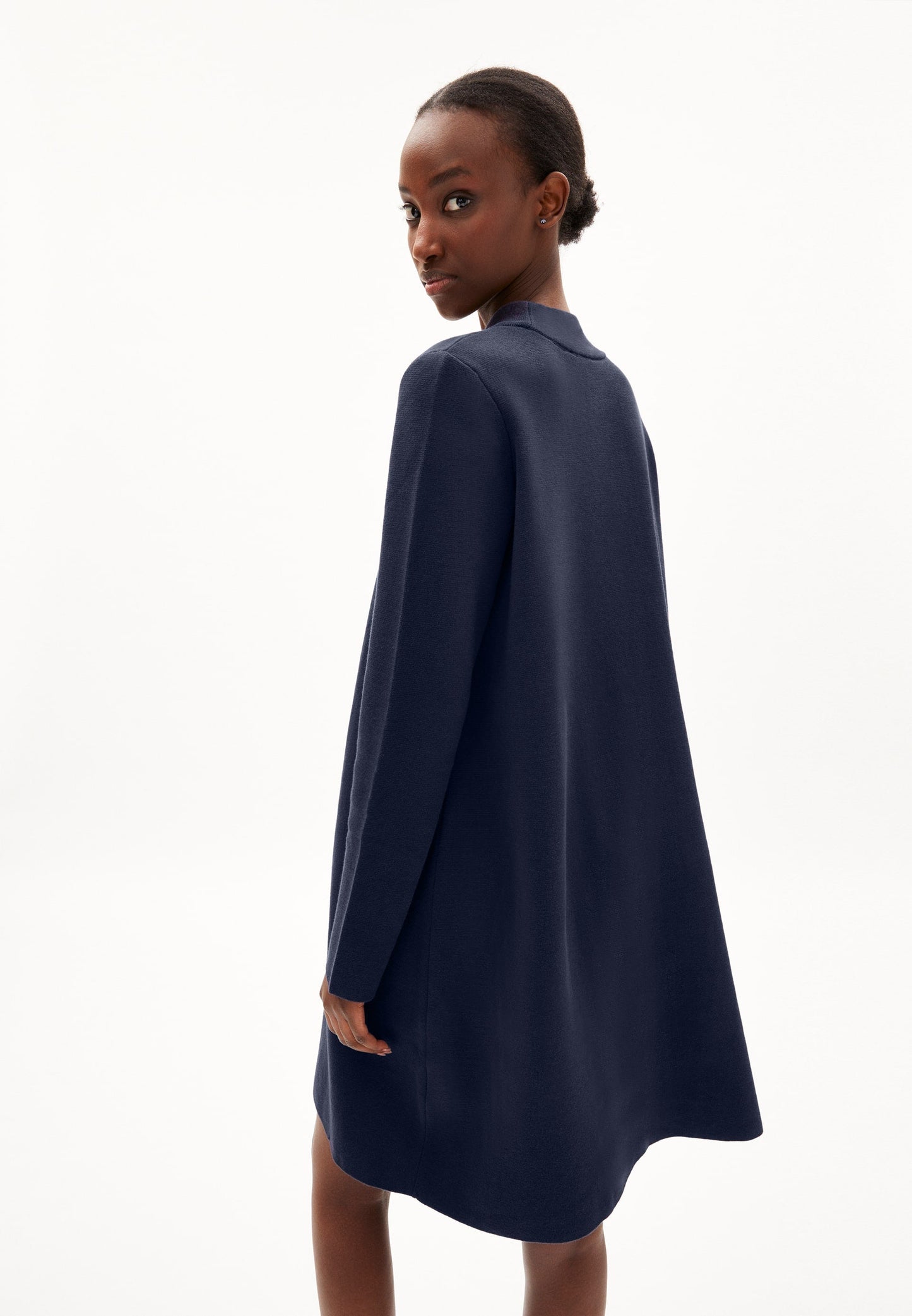 Robe pull à col cheminée marine en coton bio - friadaa night sky
