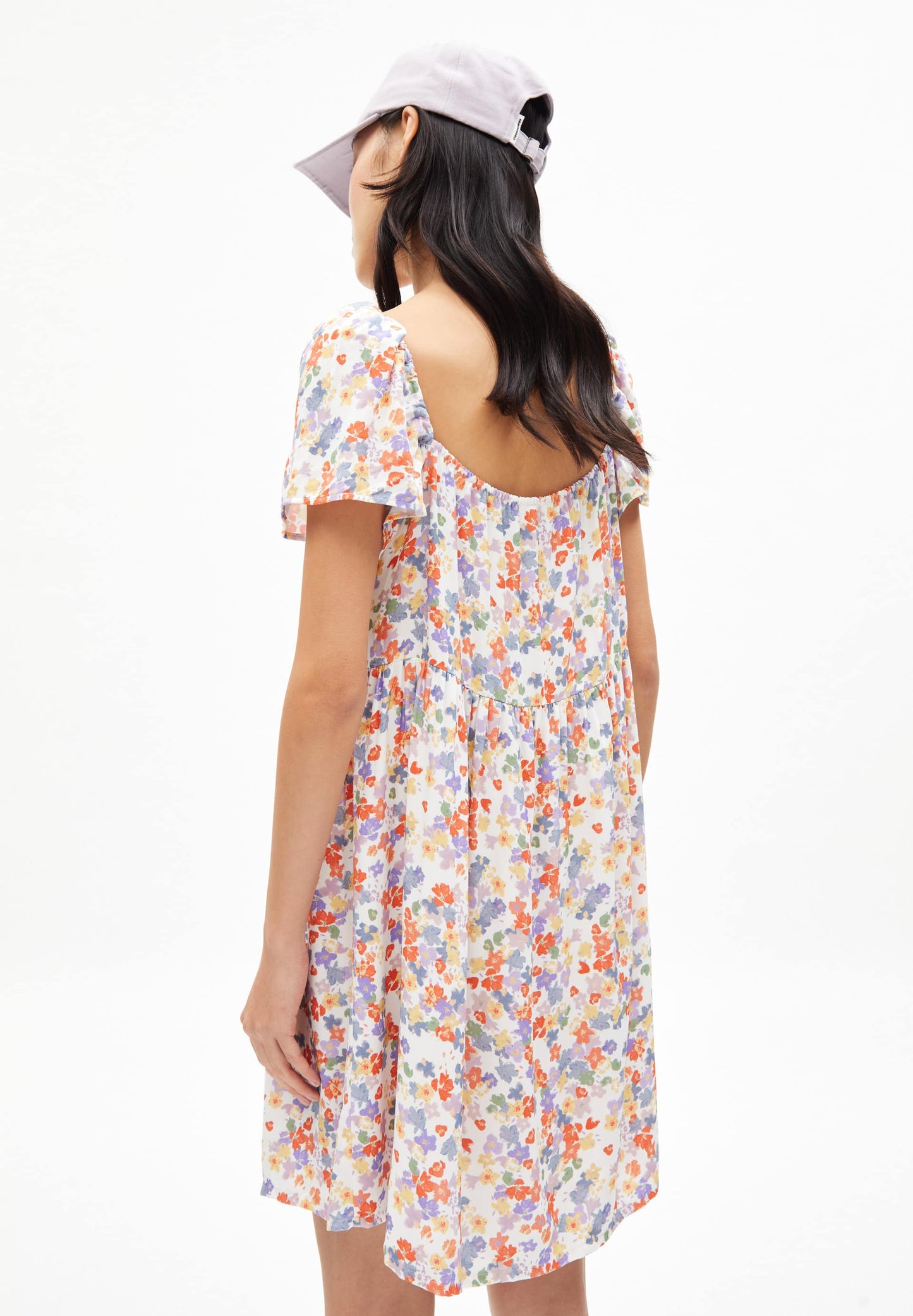 Robe motif fleurs en matière ecovero - gaiaa flora confetti white