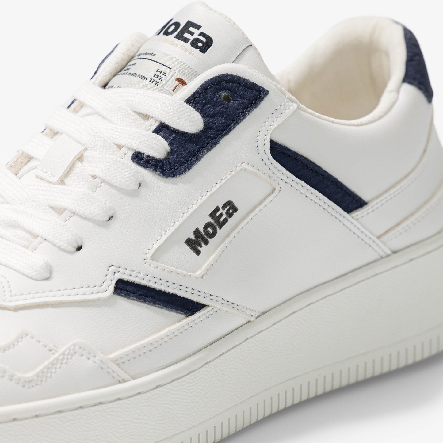 Baskets vegan en matière végétale | bleu "gen 1 mushroom white & navy"