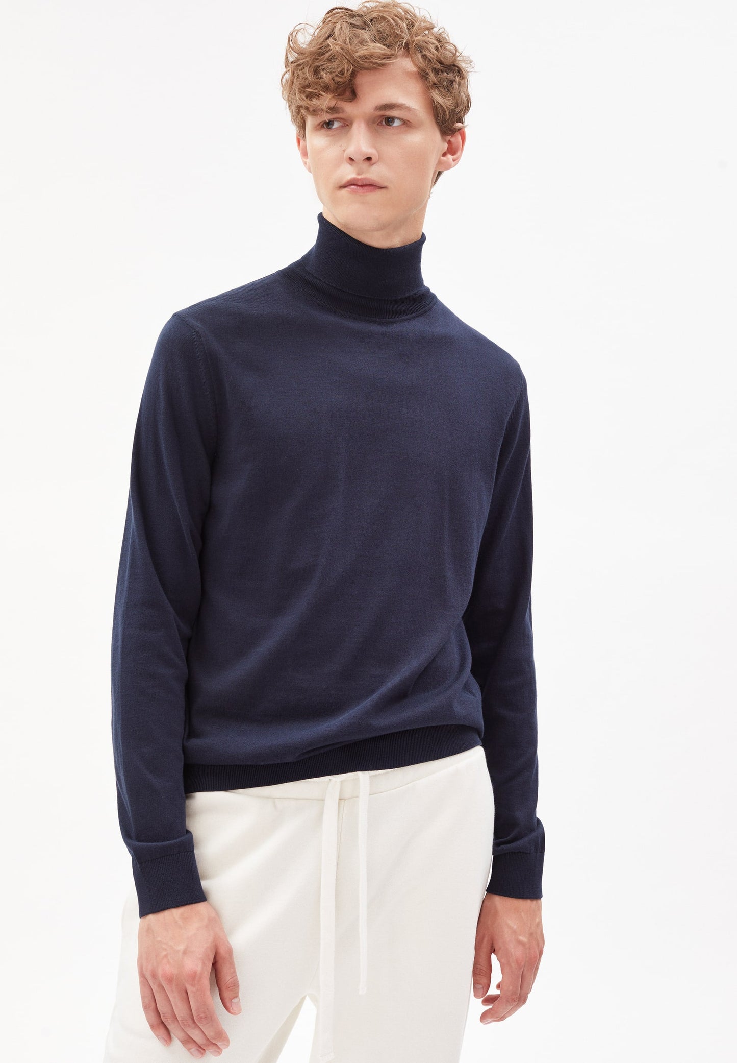 Pull col roulé marine en coton bio - glaan depth navy