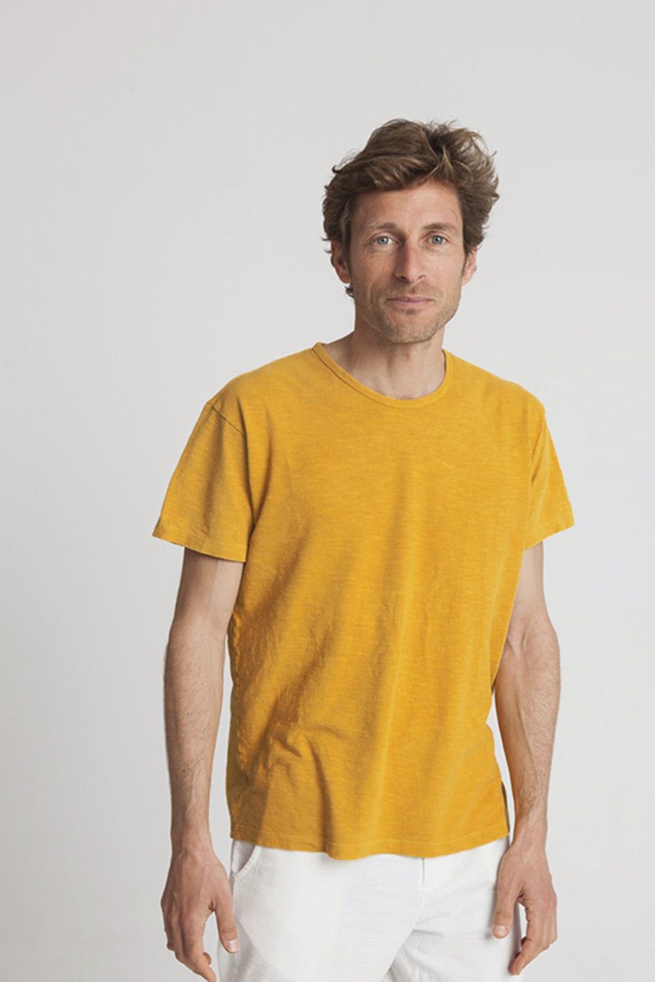 T-shirt moutarde en chanvre et coton bio