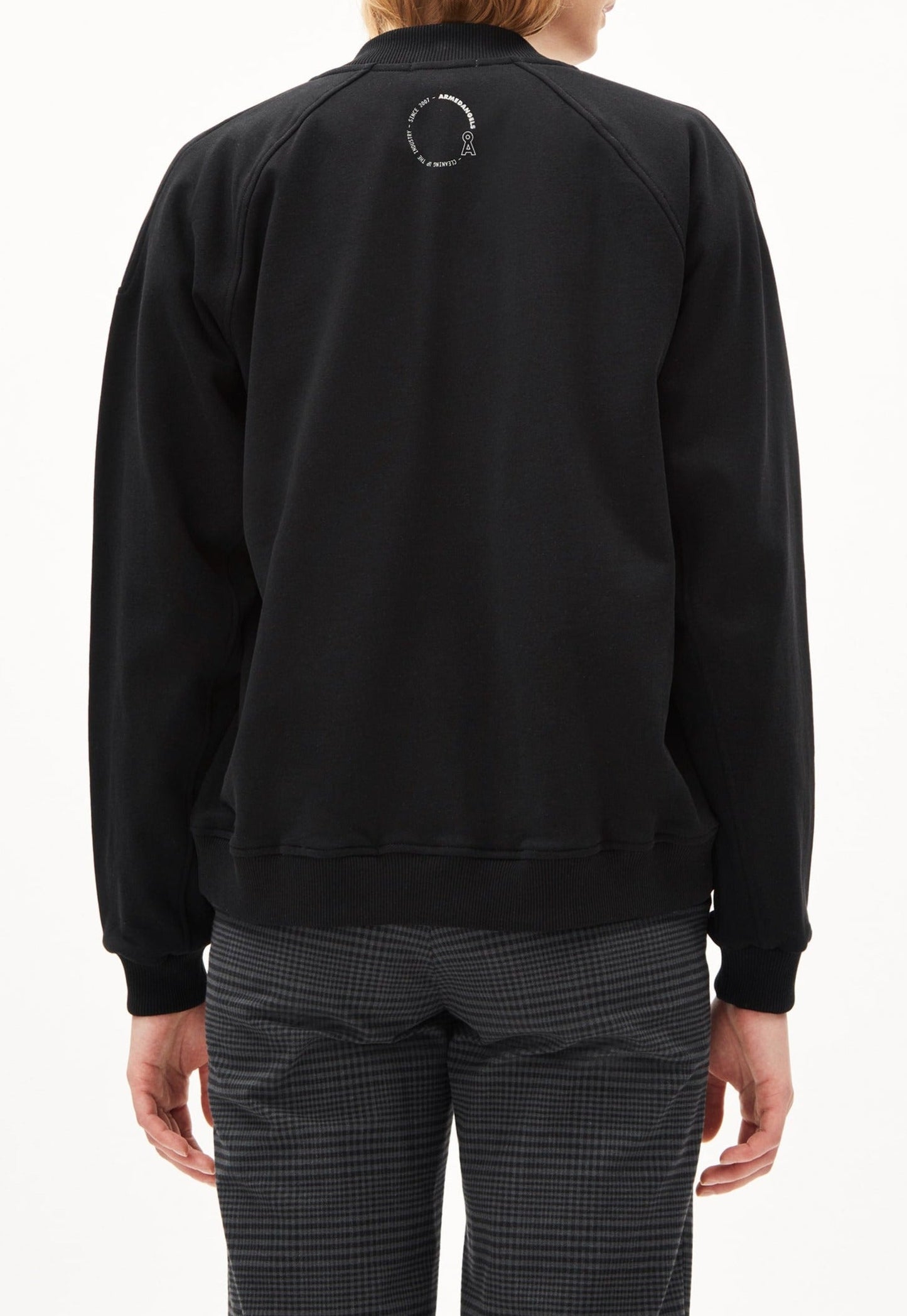 Veste style baseball noire en coton bio et recyclé - haailey circle black