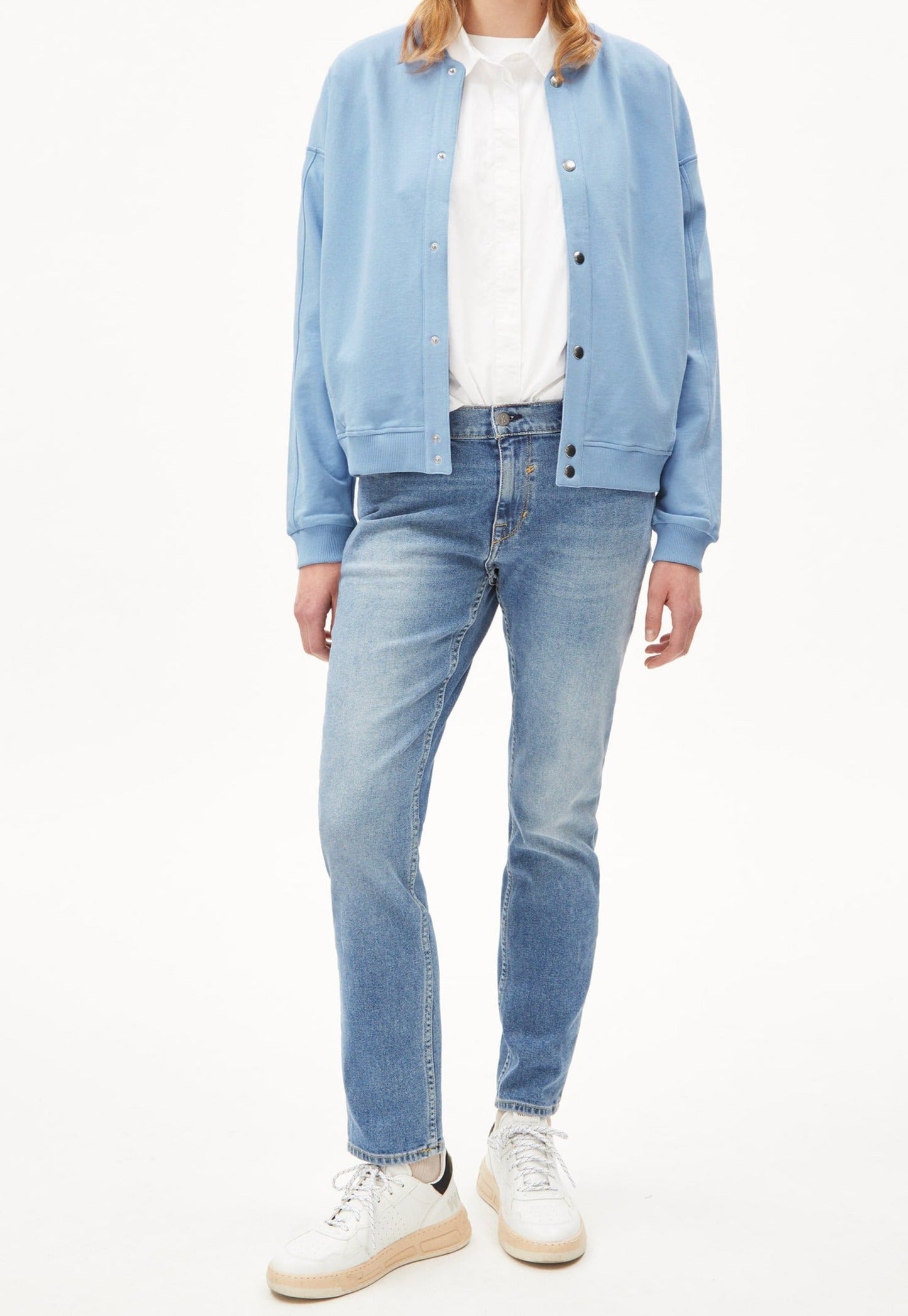 Veste baseball bleu ciel en coton bio et recyclé - haailey circle seafoam