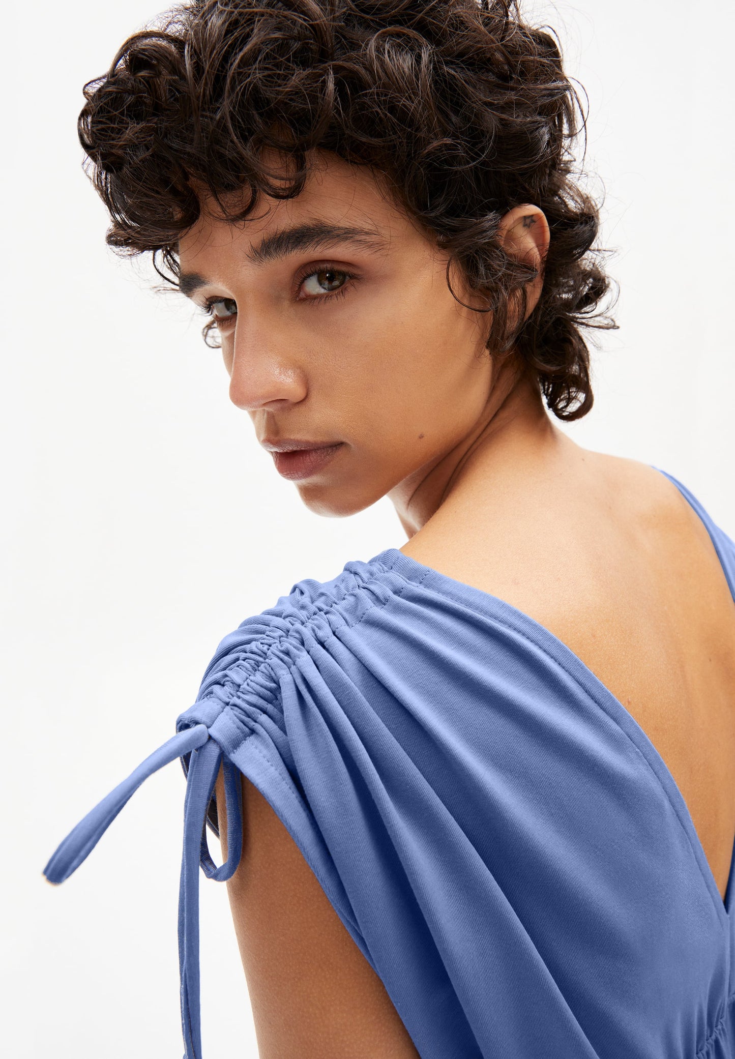 Robe longue bleu ciel en coton bio - haarper sky high