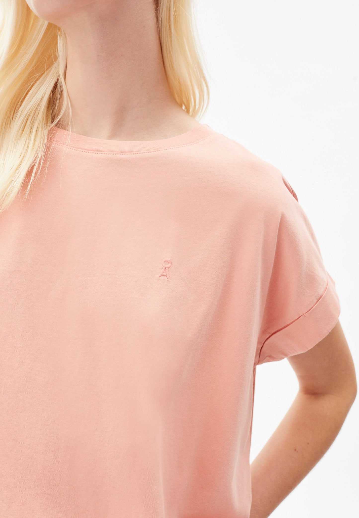 T-shirt rose en coton bio - idaara peach blossom