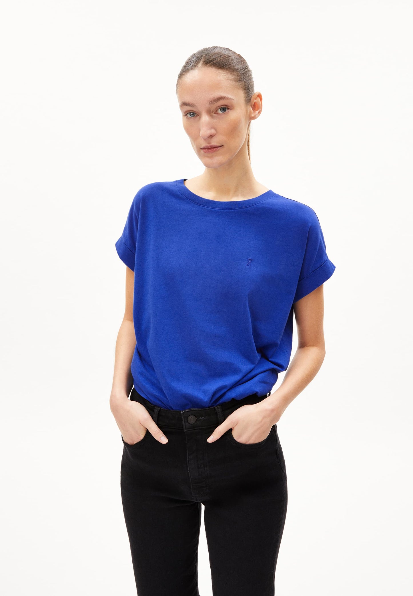 T-shirt en coton bio | bleu "idaara dynamo blue"