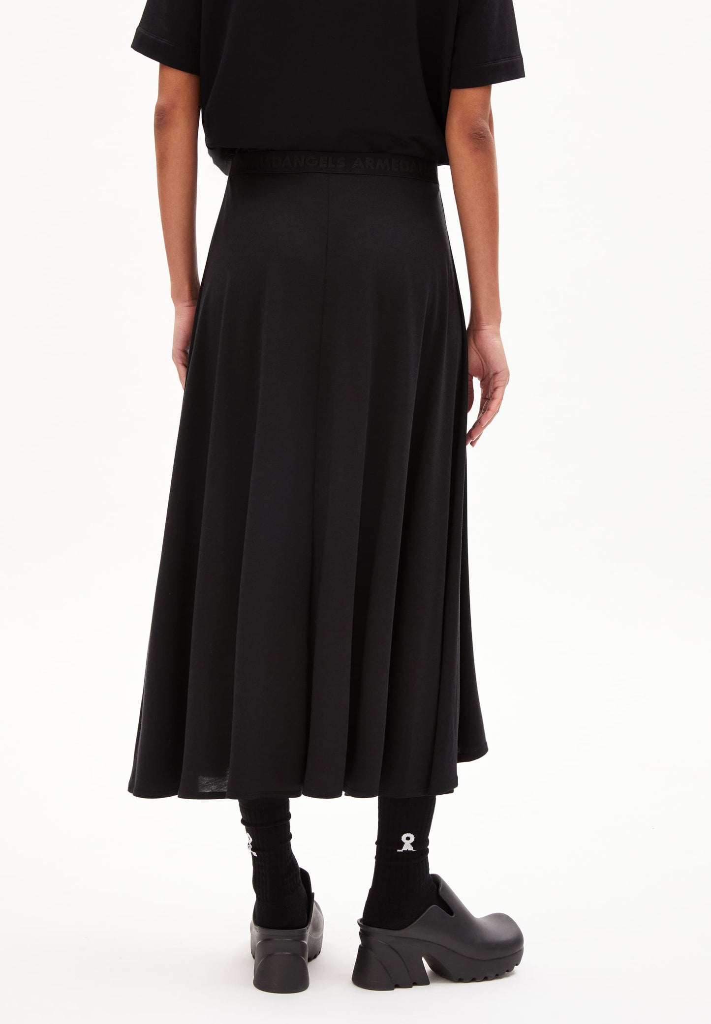 Jupe midi en tencel | noir "ileniaa laraa black"