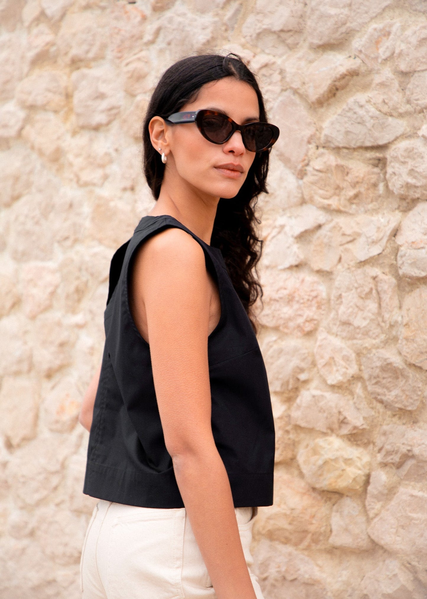 Top Maya noir
