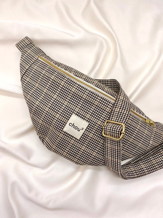 Banane made in France en laine upcyclée | Carreaux "carreau marron"