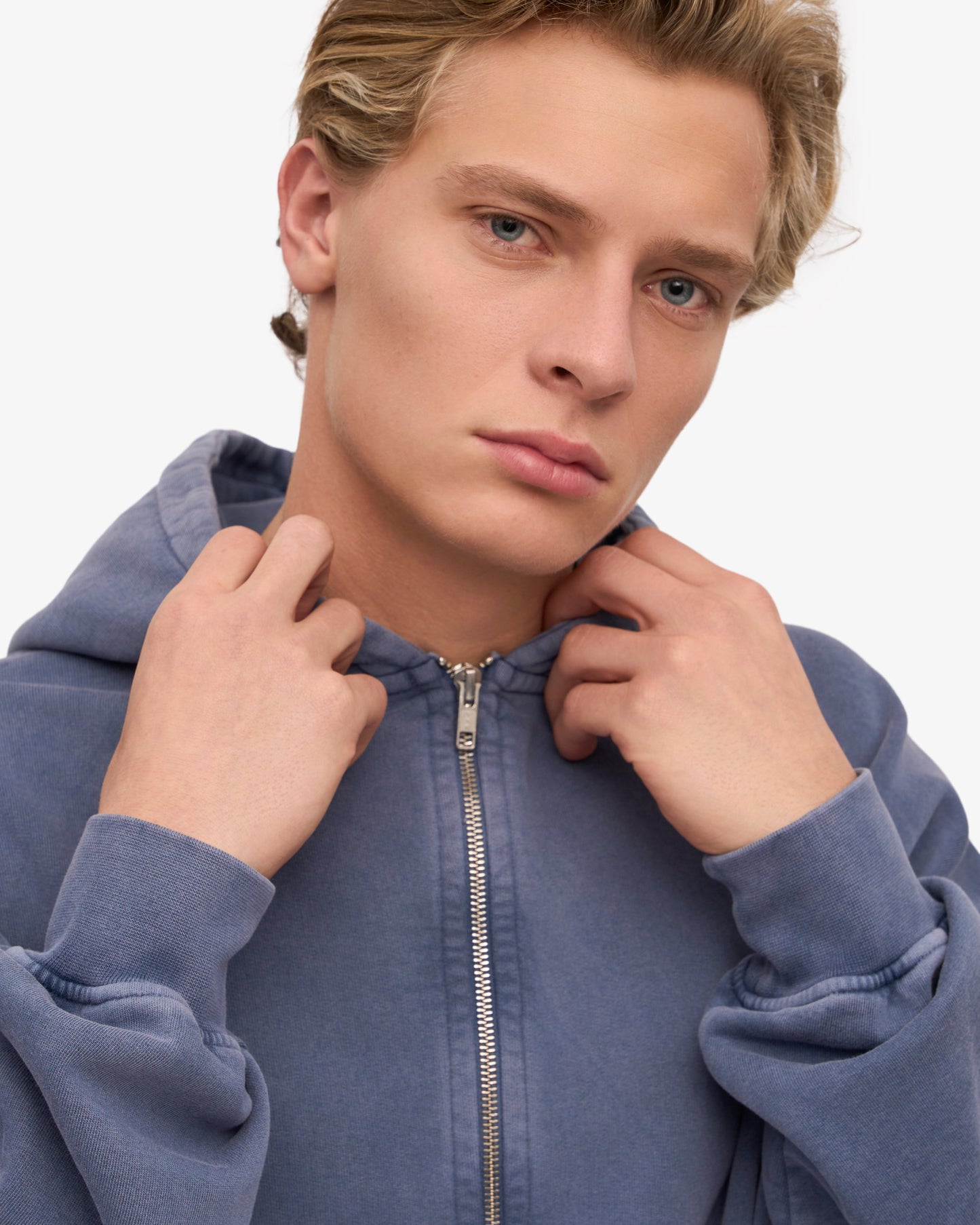 Sweat zippé oversize en coton bio | bleu "organic oversized zip hood - neptune blue"