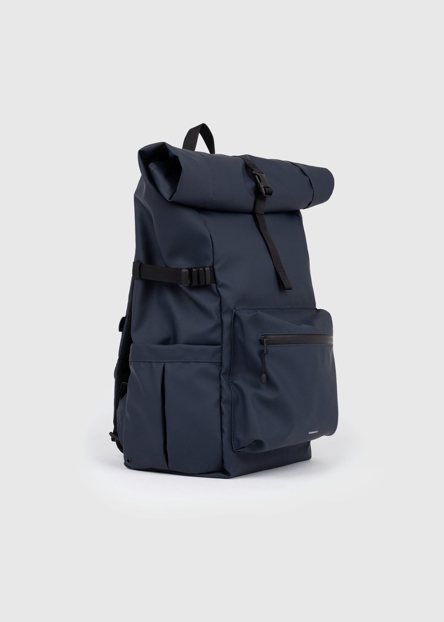 Sac à dos 34L en matière recyclée | bleu foncé "stream rolltop backpack l - navy"