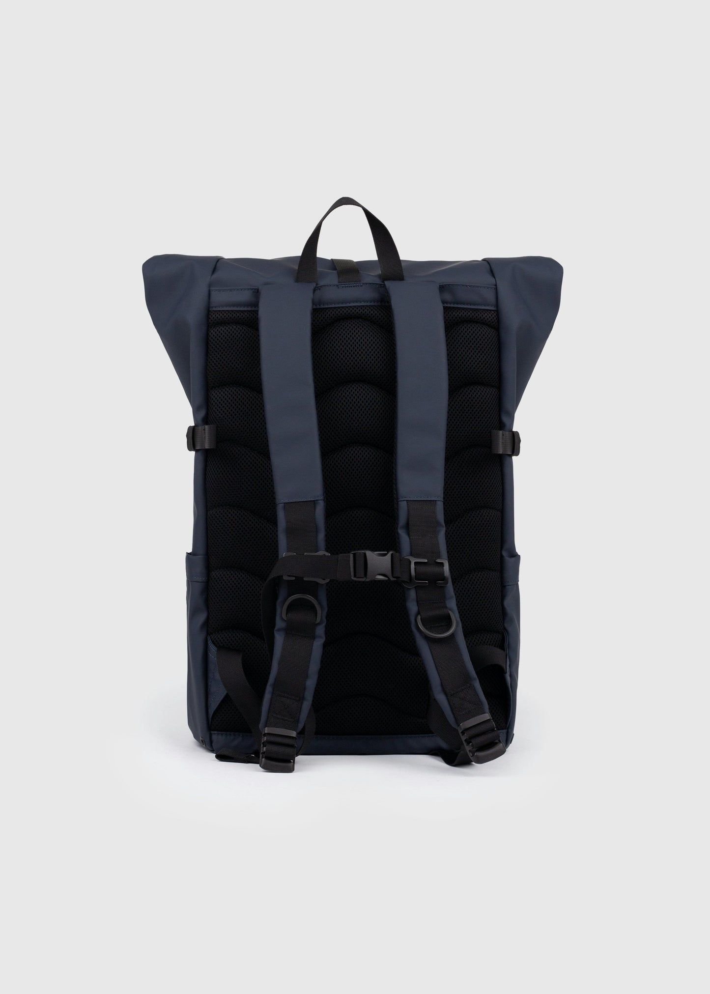 Sac à dos 34L en matière recyclée | bleu foncé "stream rolltop backpack l - navy"