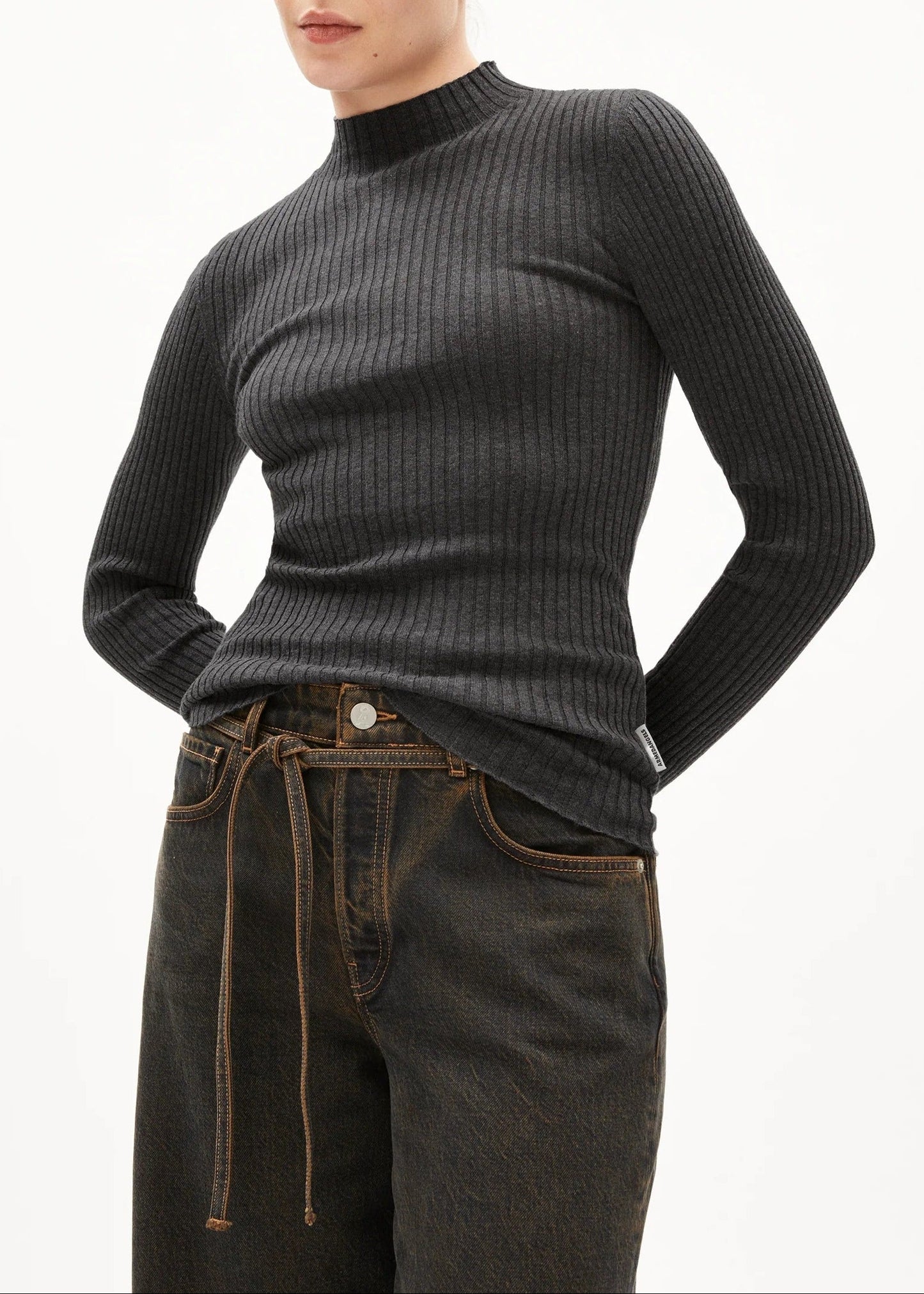 Sous-pull côtelé en coton bio | anthracite "alaania steel melange"