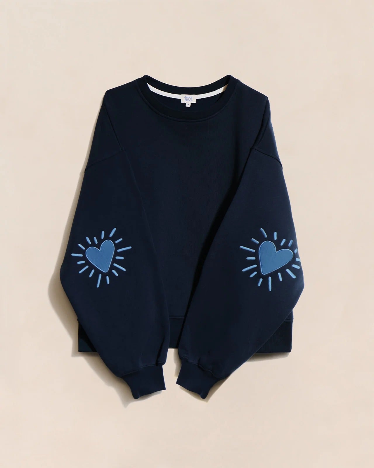 Sweat oversize brodé en coton bio | bleu "cœur solaire bleu"