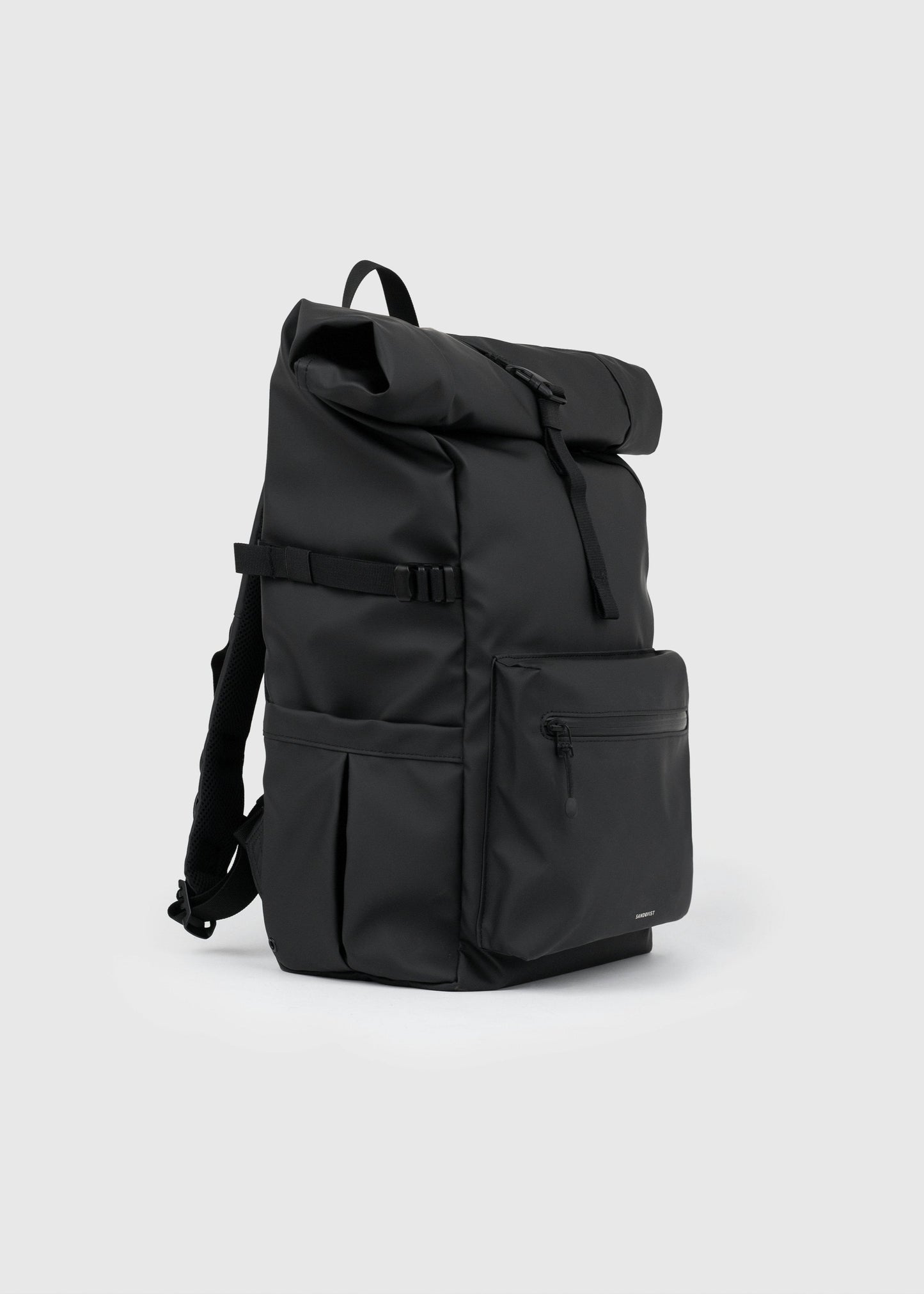 Sac à dos 34L en matière recyclée | noir "stream rolltop backpack l - black"