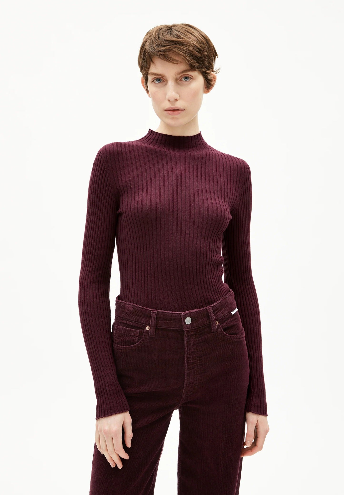 Sous-pull côtelé en coton bio | bordeaux "alaania dark cranberry"