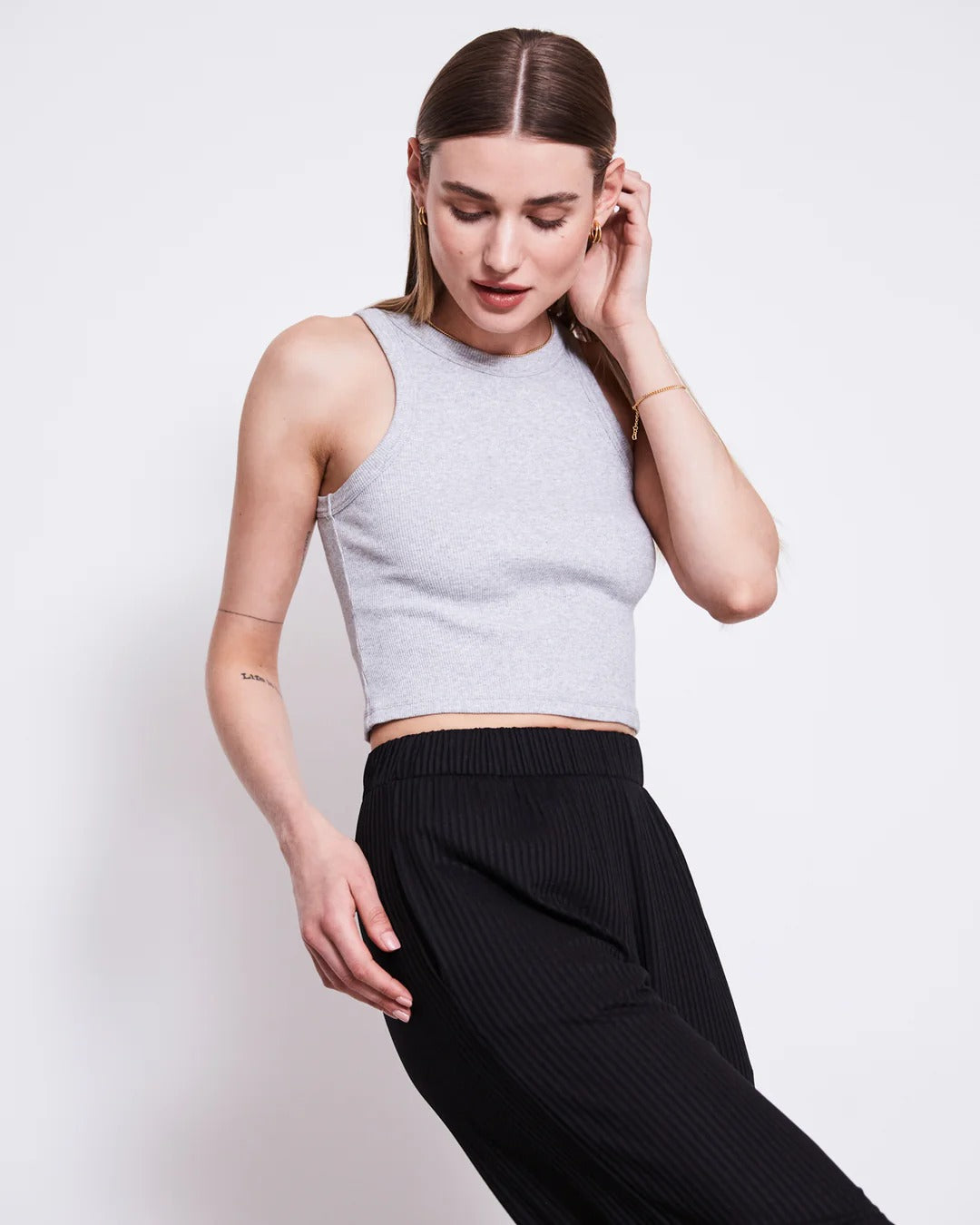 Pantalon large côtelé en tencel version courte | Noir "smilla black short"