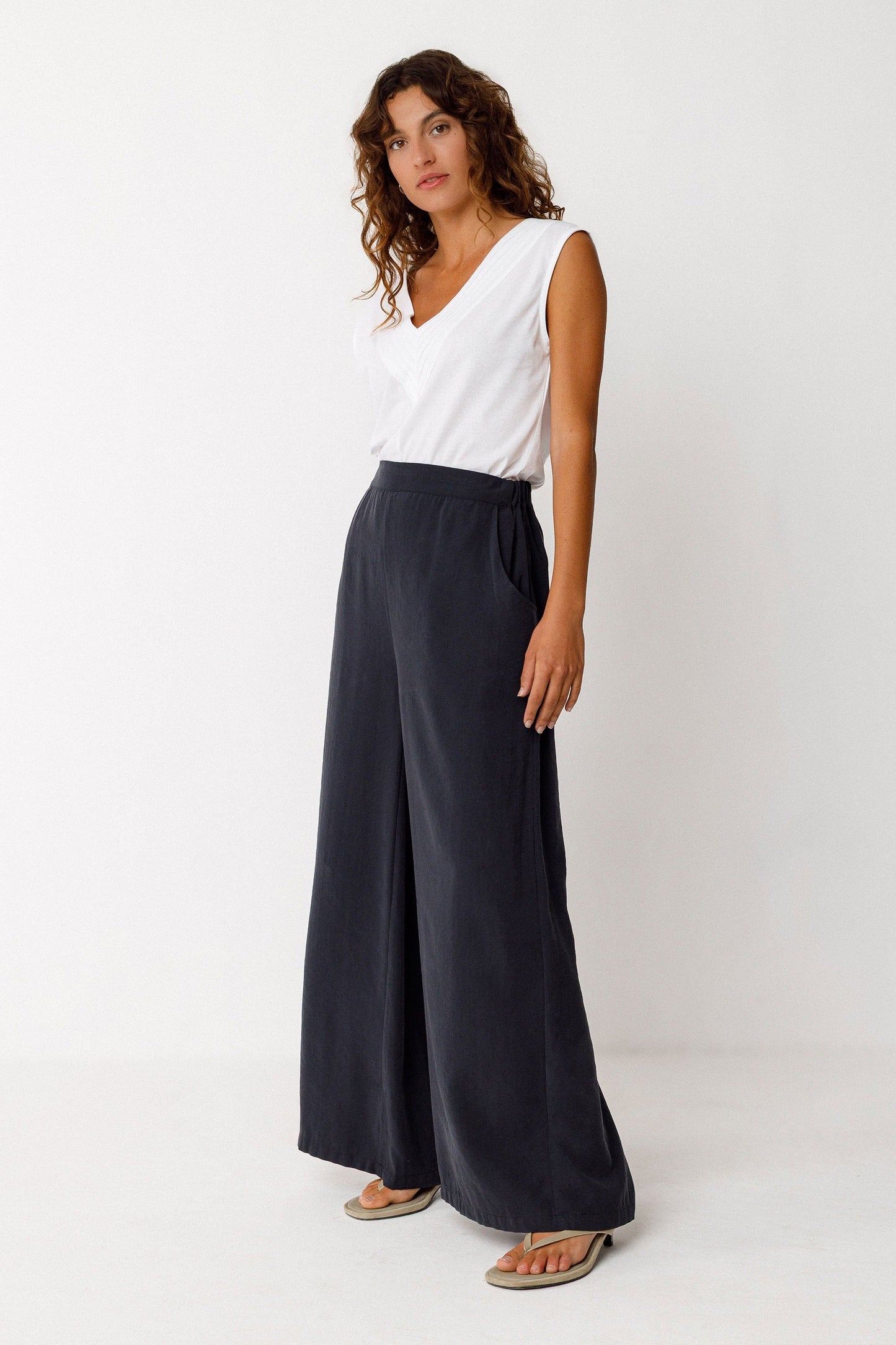 Pantalon ample en tencel | noir "klodin trouser - black"