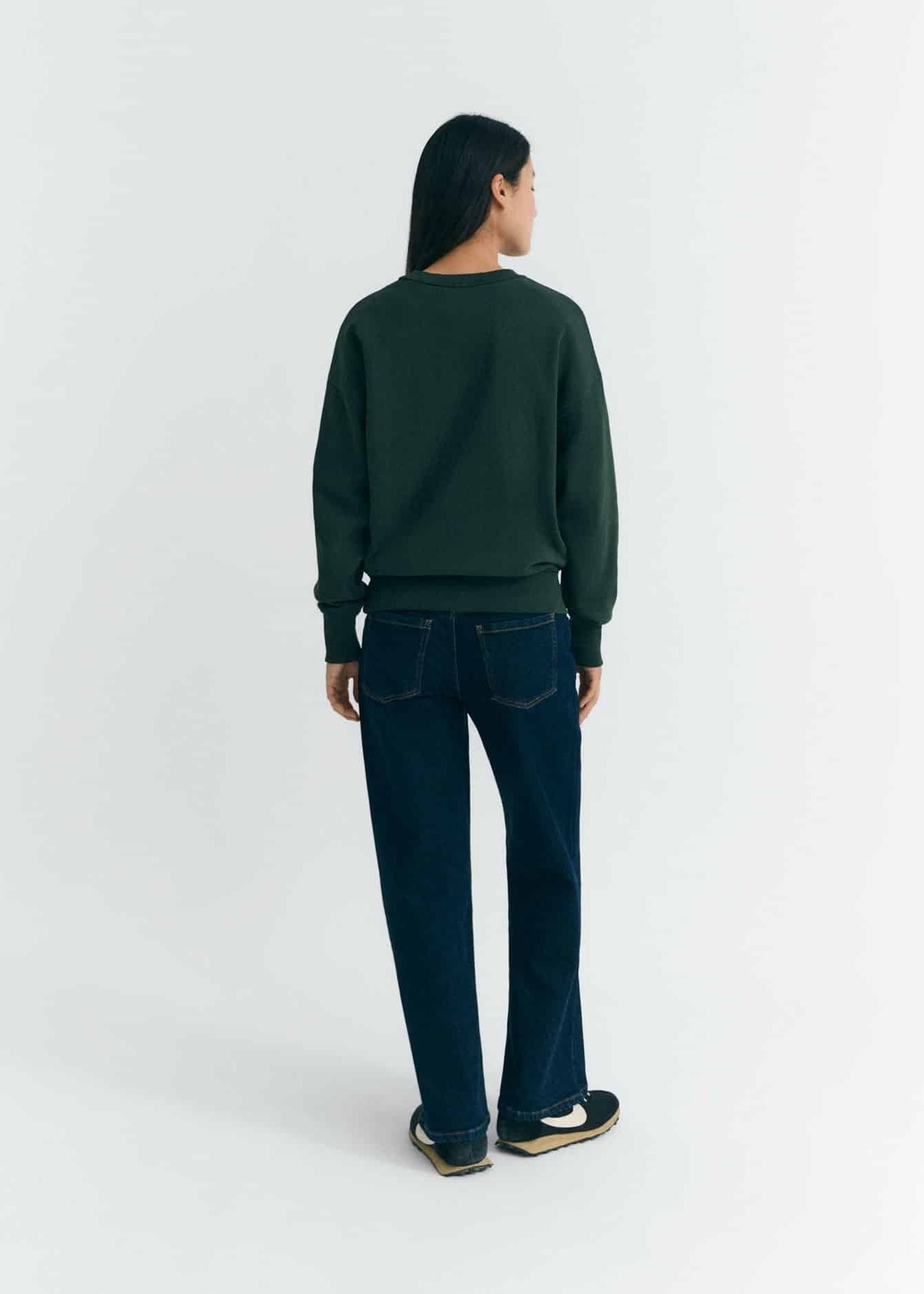 Sweatshirt brodé en coton bio | vert "flower tm bottle green jodie sweatshirt - green"