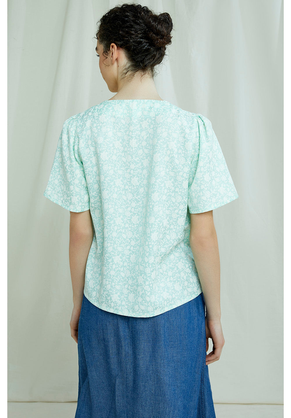 Top vert menthe fleuri en tencel - Isha