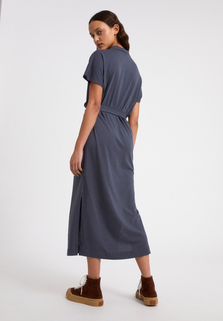 Robe longue cintrée indigo en tencel et coton bio - Iskaa