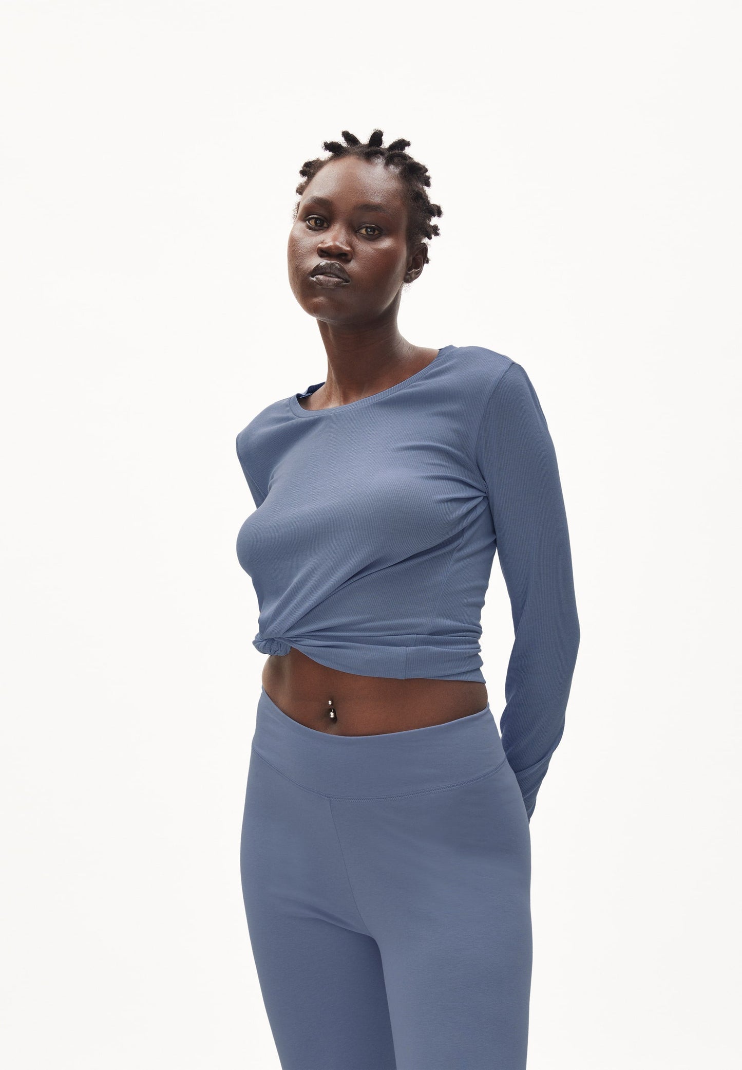 T-shirt manches longues bleu en tencel et coton bio jaaleaa - shadow blue