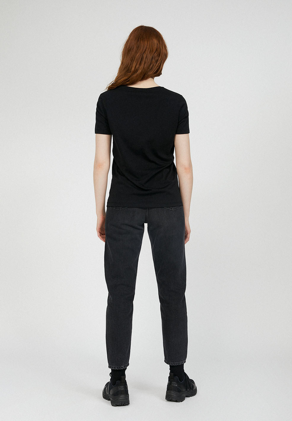 T-shirt col rond noir en tencel et coton bio - JAALILA