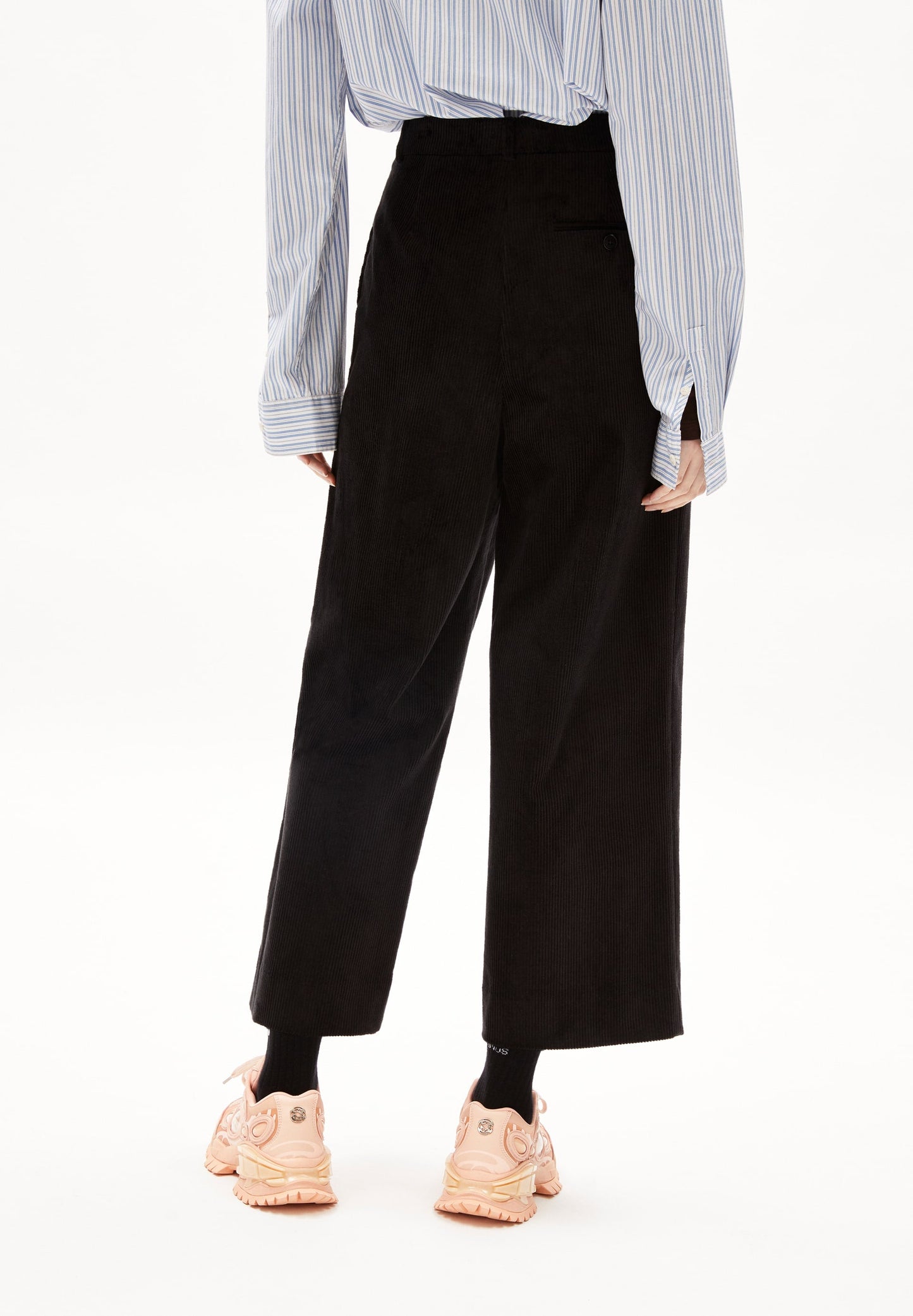 Pantalon velours côtelé en coton bio | Noir "jaalma corduroy black"