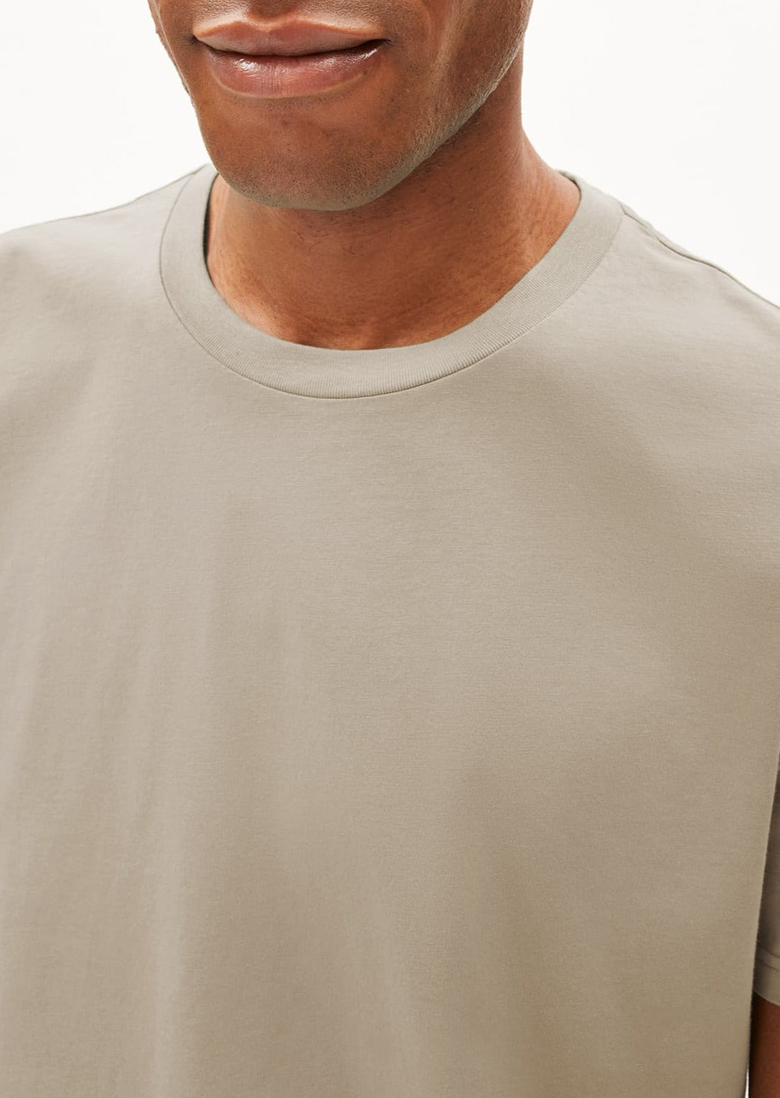 T-shirt en coton bio | Marron "jaames sand stone"