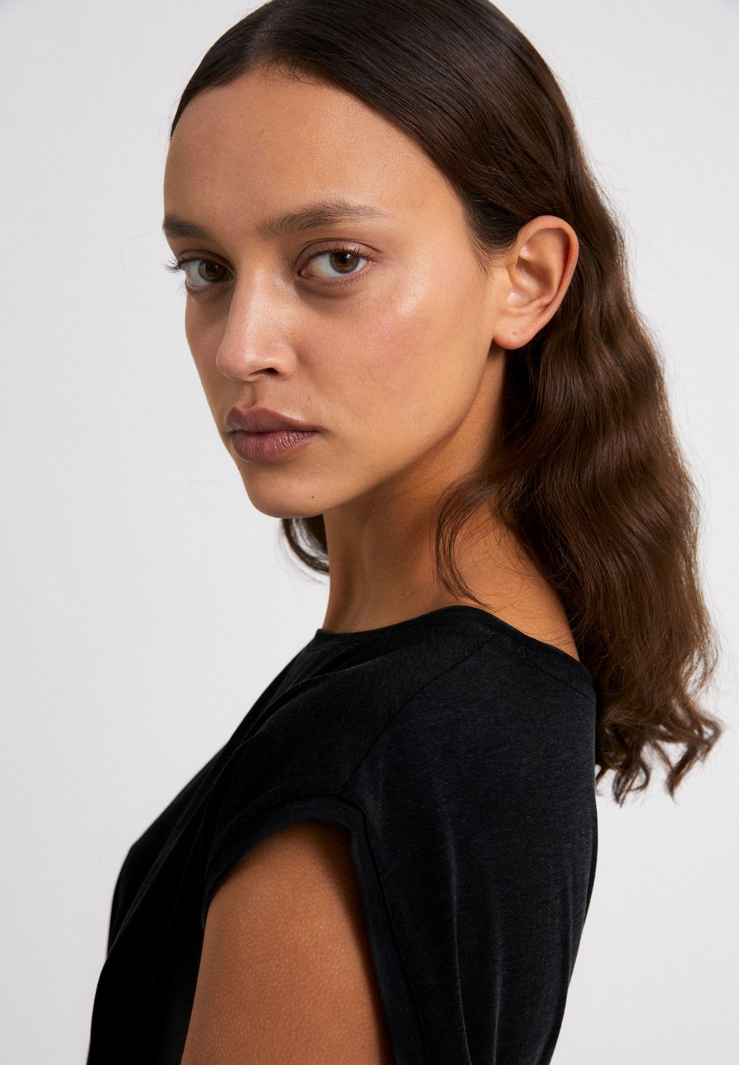 T-shirt uni noir en tencel - Jilaa