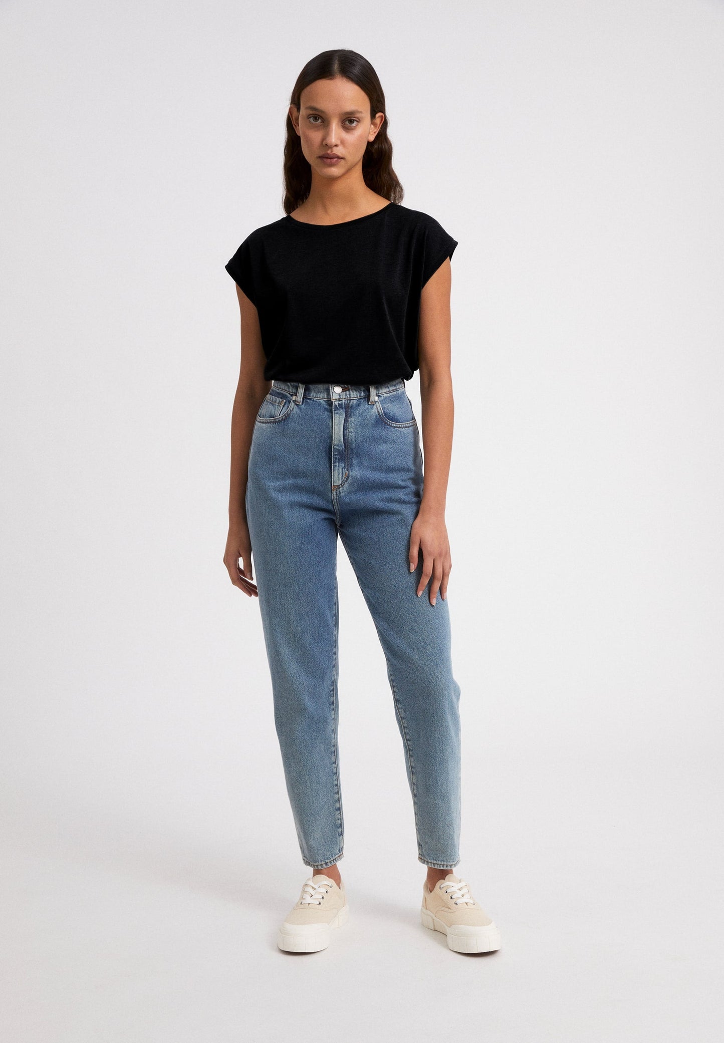T-shirt uni noir en tencel - Jilaa