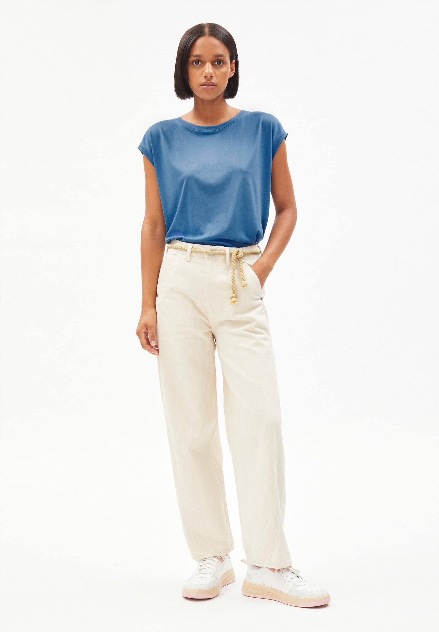 T-shirt bleu en tencel et coton bio - jilaa cloudbusting