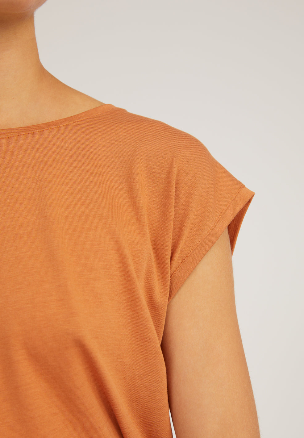 T-shirt léger abricot en tencel - Jilaa