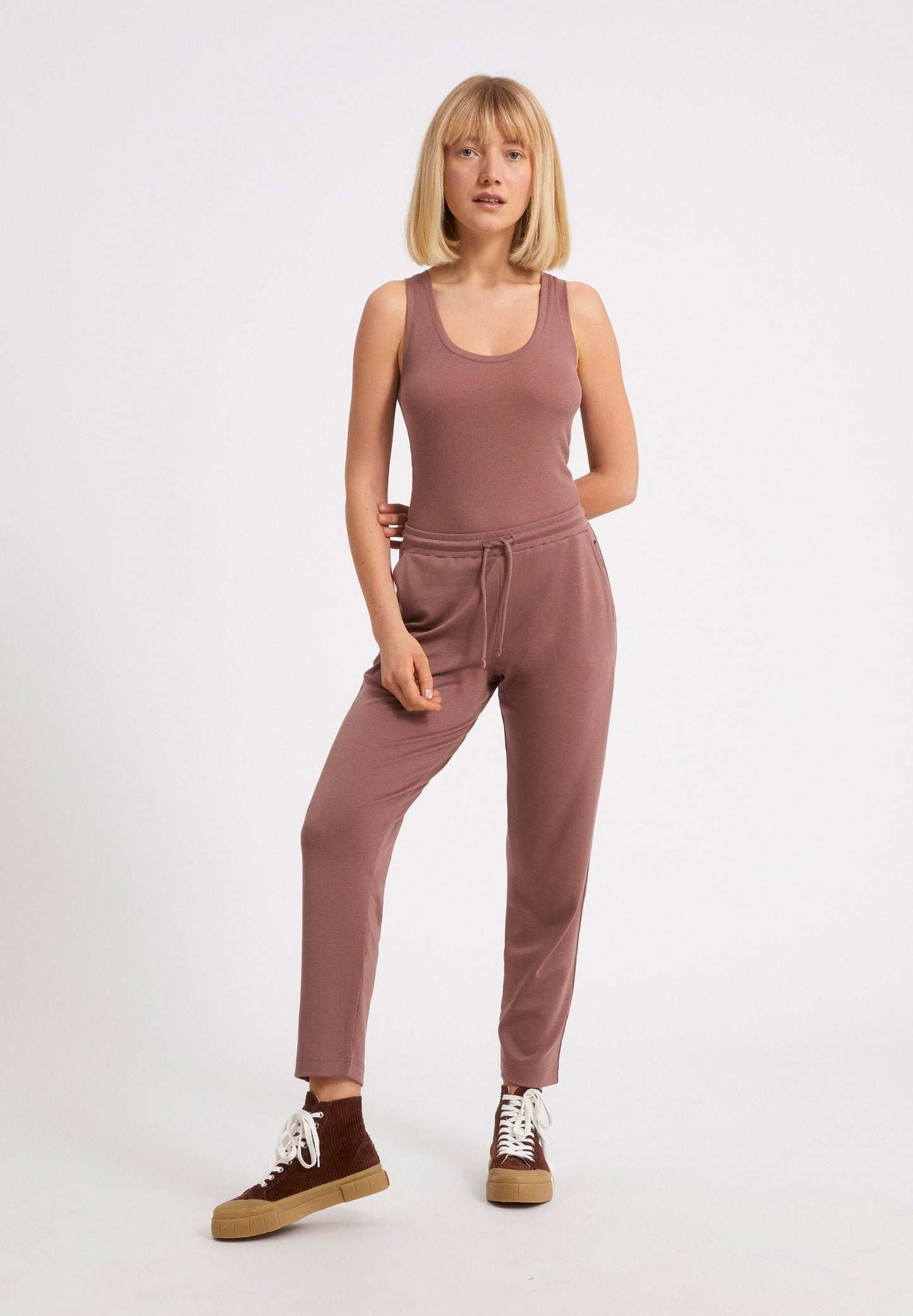 Pantalon de jogging vieux rose en tencel et coton bio - KAAIA dusty rose