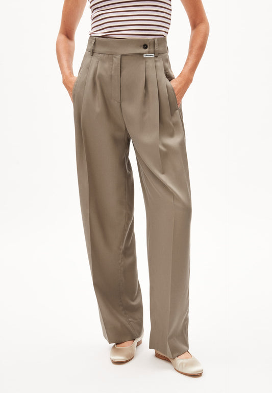 Pantalon ample à pinces en tencel | marron "kaayah muddy water"