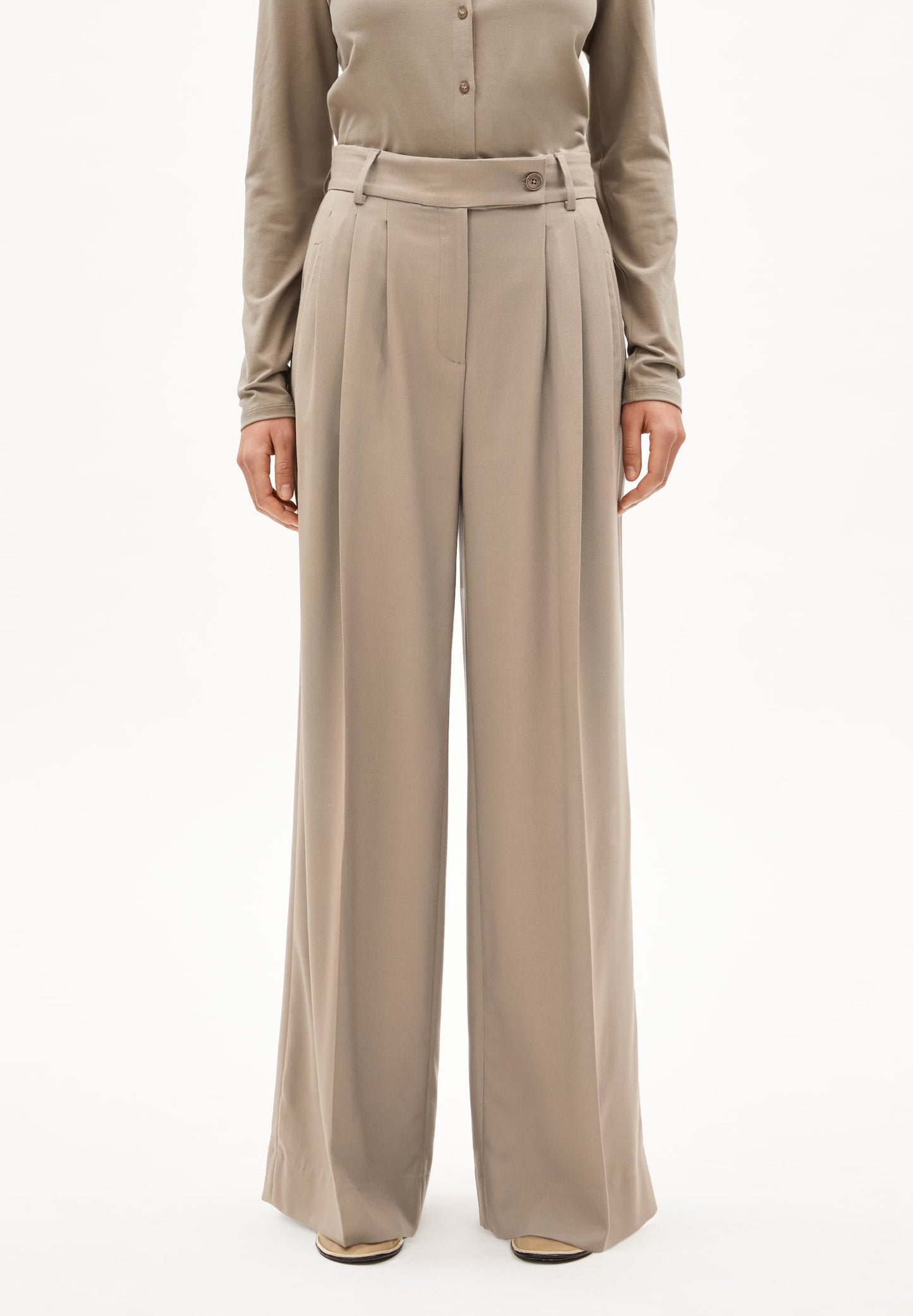 Pantalon à pinces ample en ecovero | beige "kaayua - shiitake"