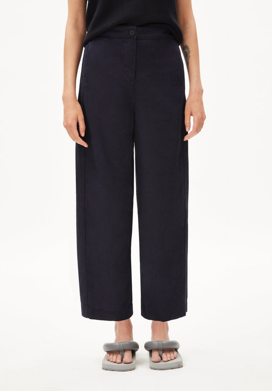 Pantalon large marine en coton bio et lin - karunaa lino night sky