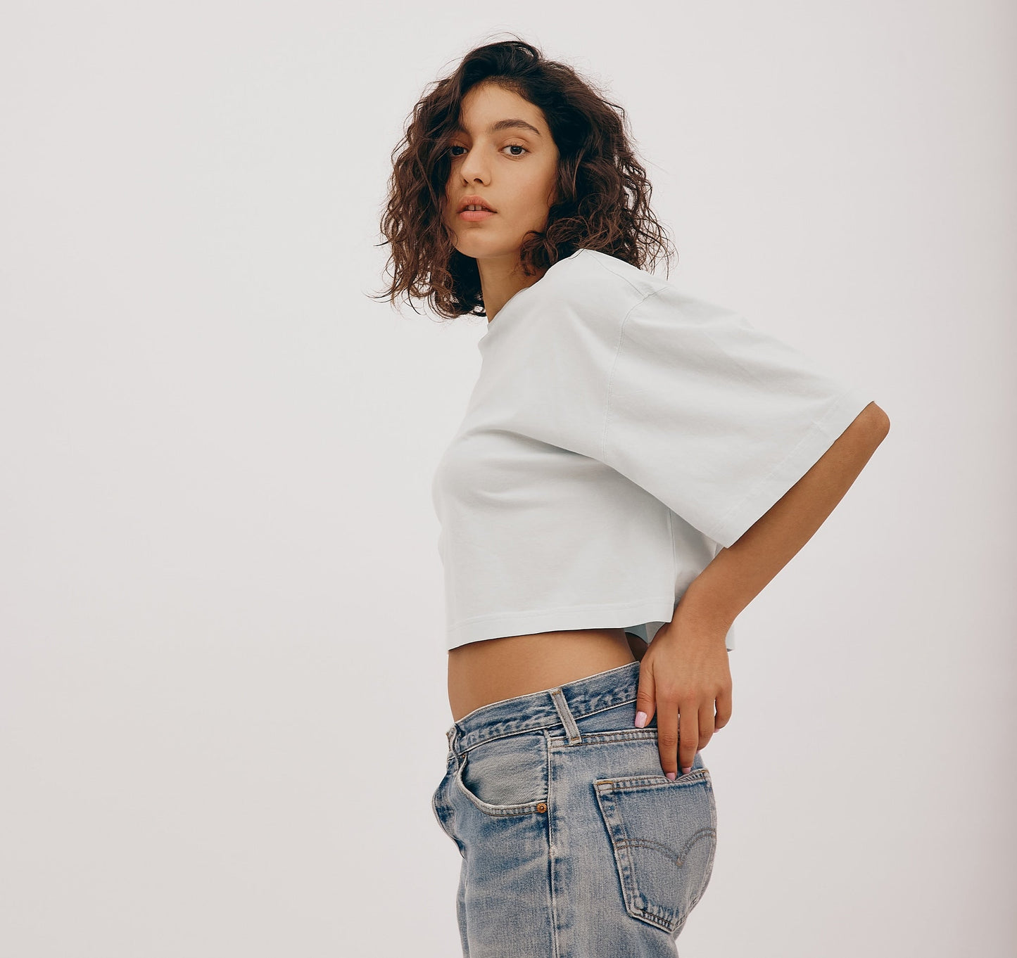 T-shirt court en coton bio | blanc "light blue"