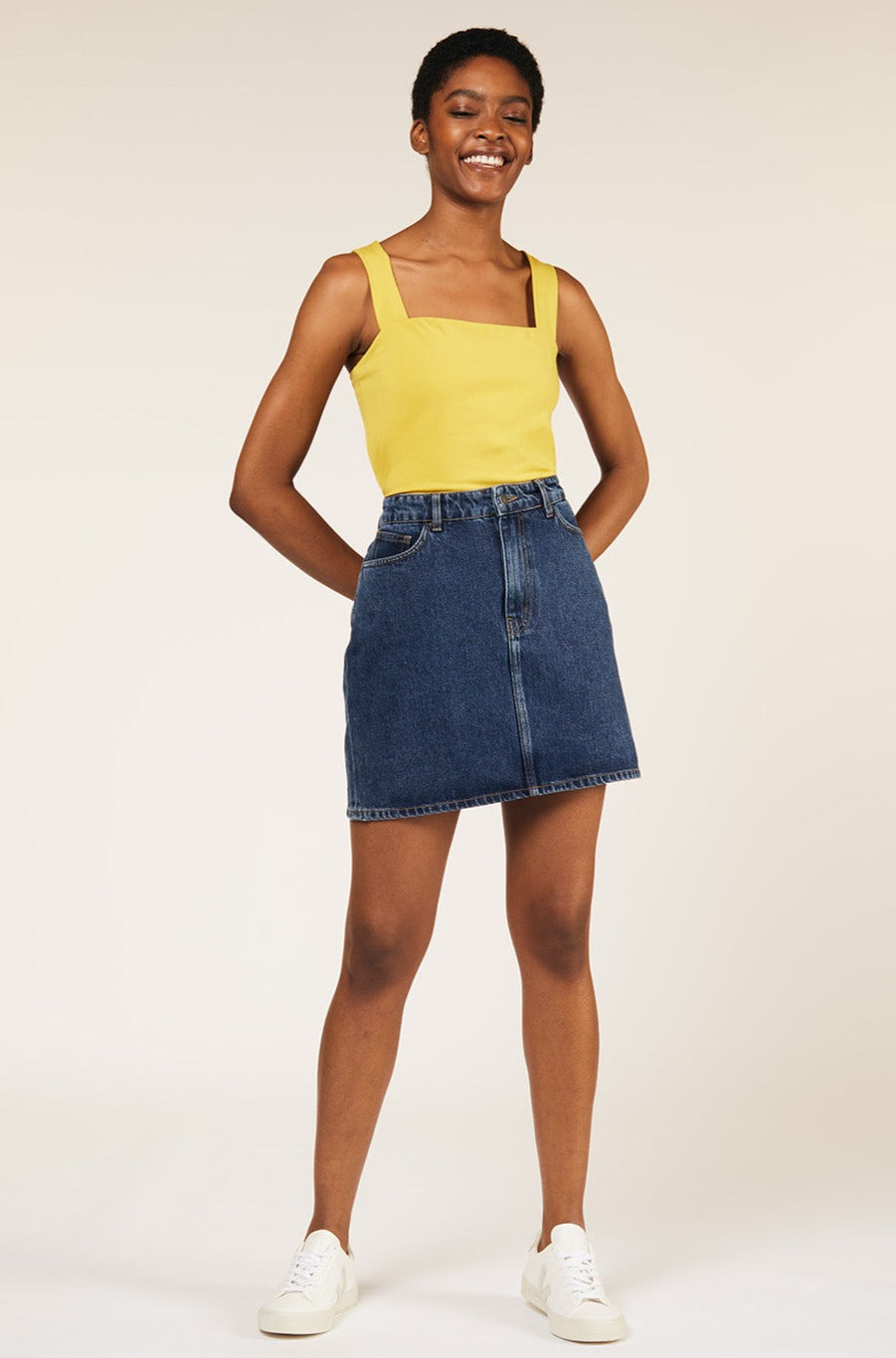 Top dos croisé jaune en coton bio - Kenzie