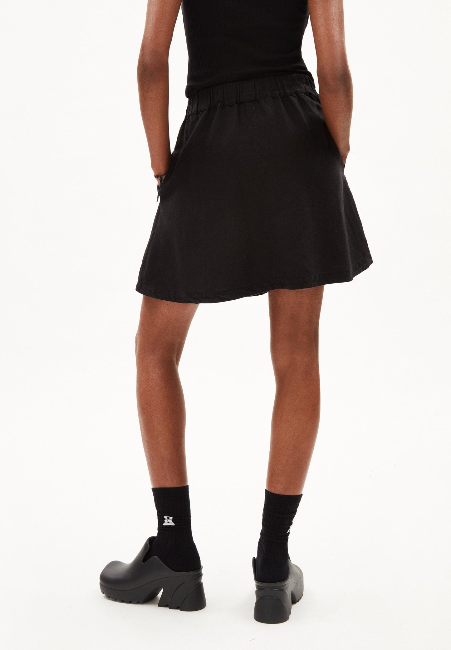 Jupe noire en lin, tencel et coton recyclé - kesiaa lino black