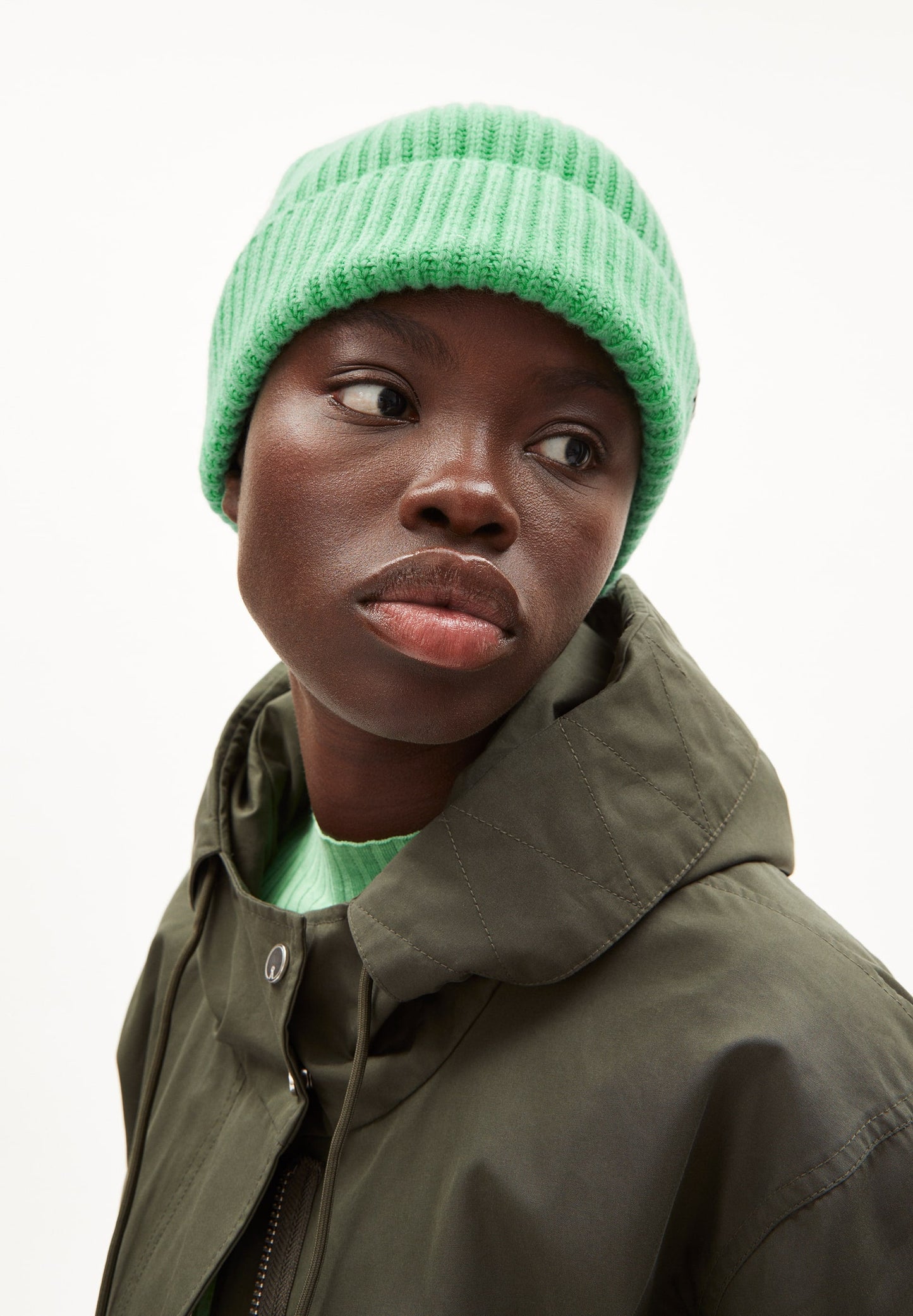 Bonnet vert pomme en laine bio - keylaa apple neon