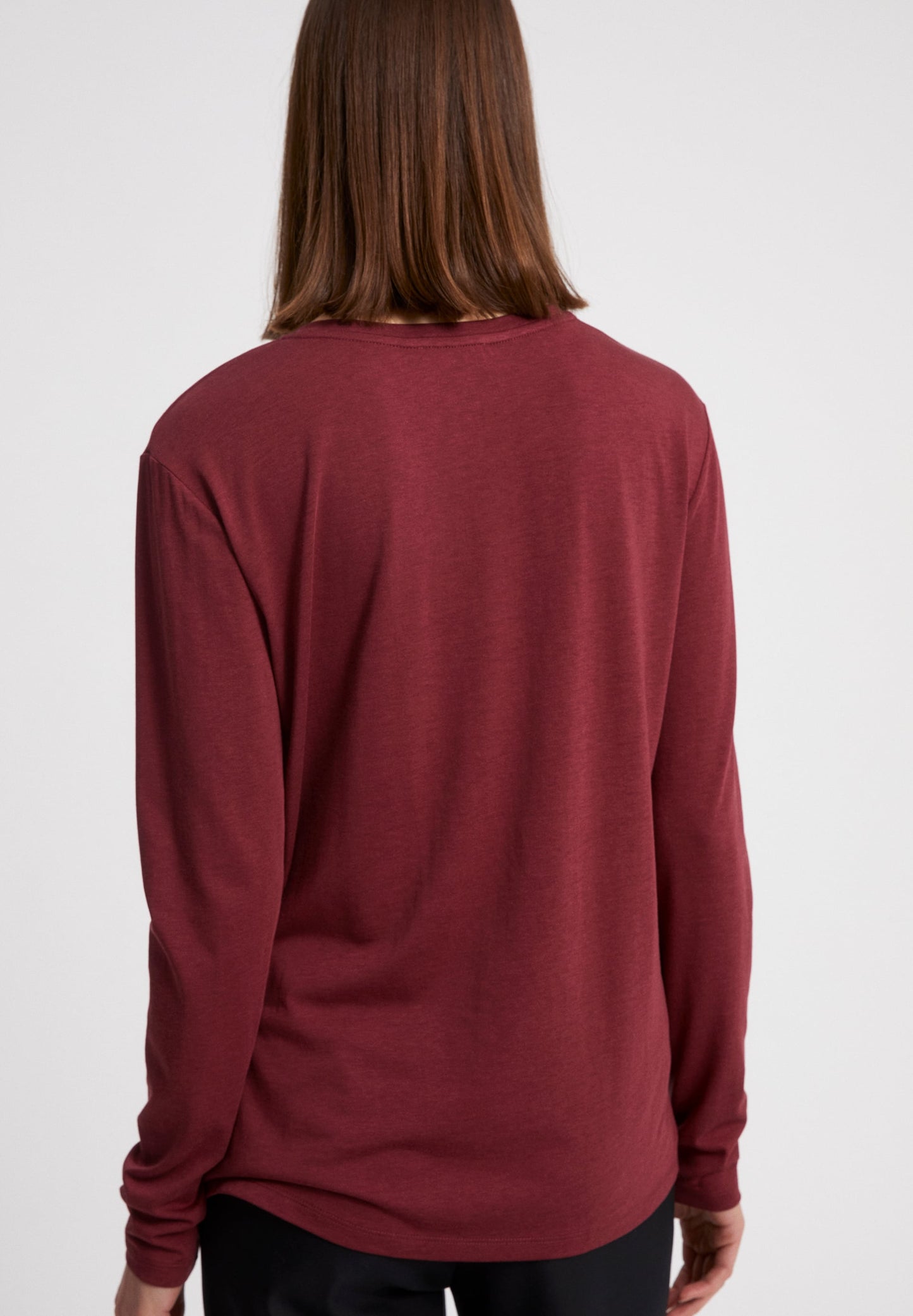T-shirt à manches longues rouge en tencel et coton bio - Kosmaa ruby red
