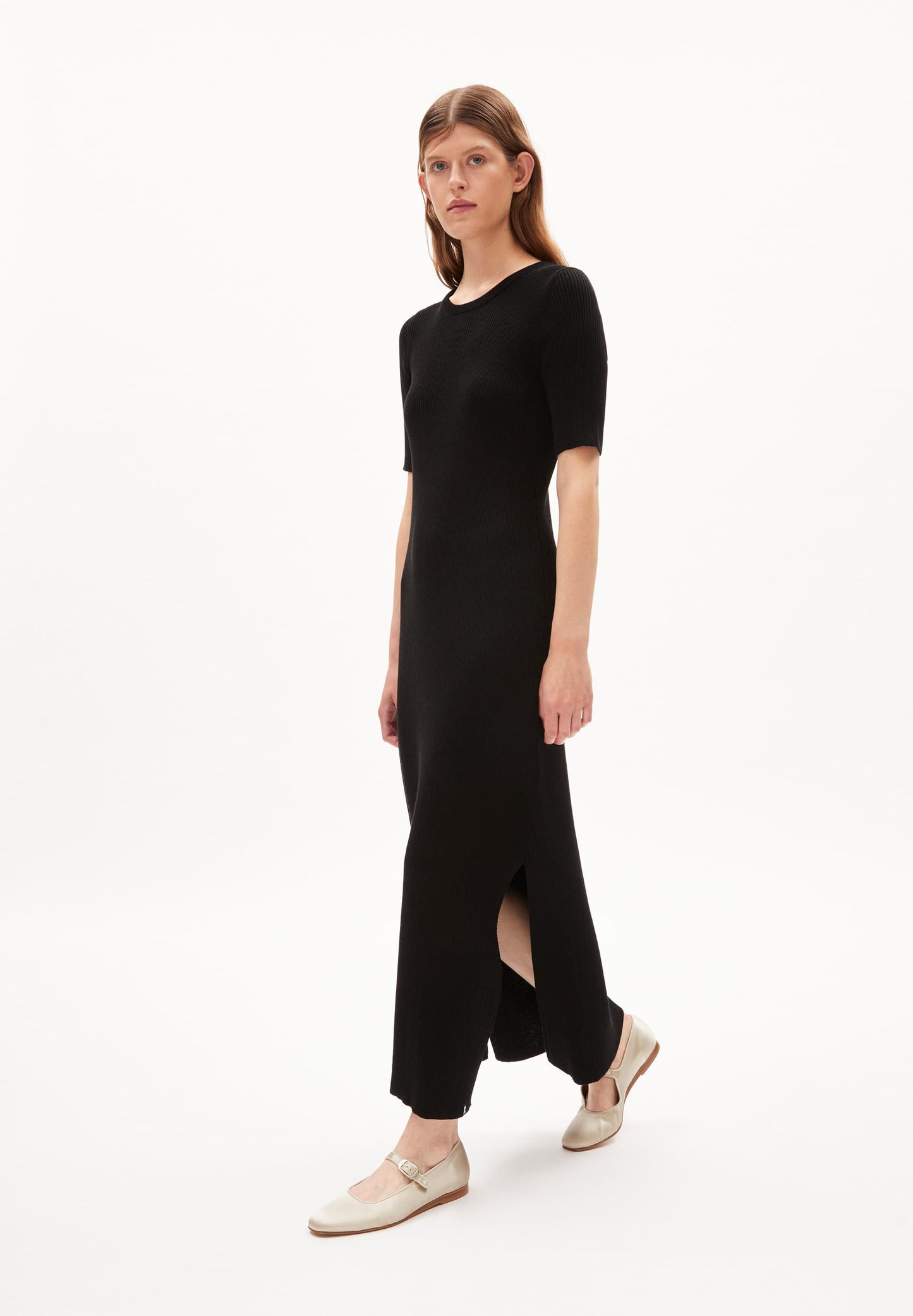 Robe longue en coton bio | noir "laaniaas black"