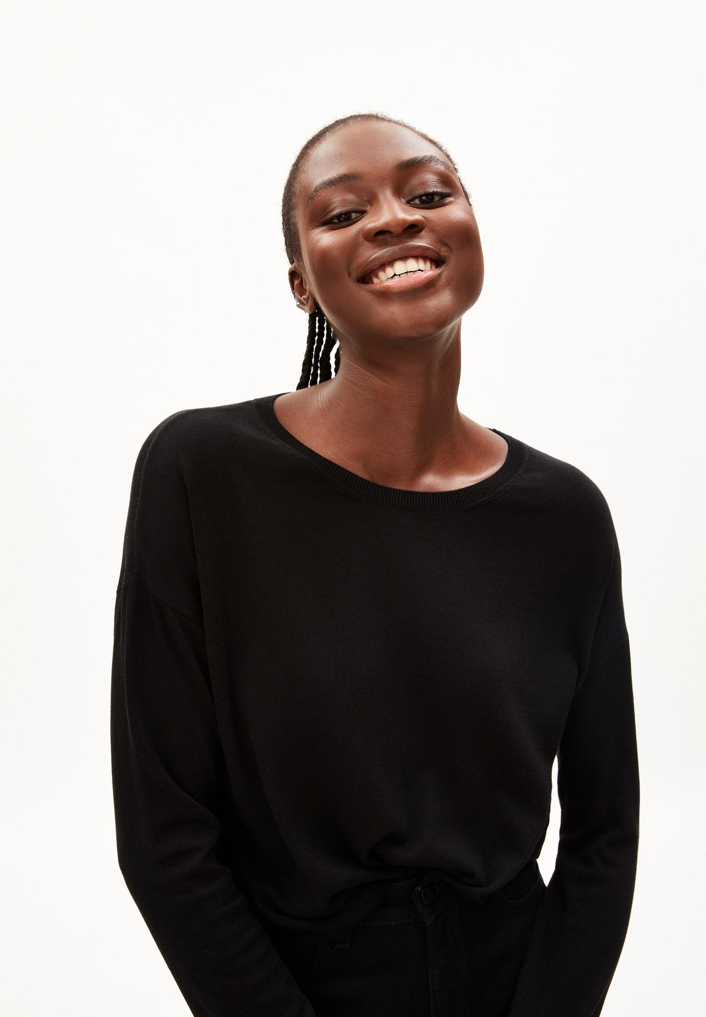 Pull léger en tencel et coton bio | noir "laarni black"