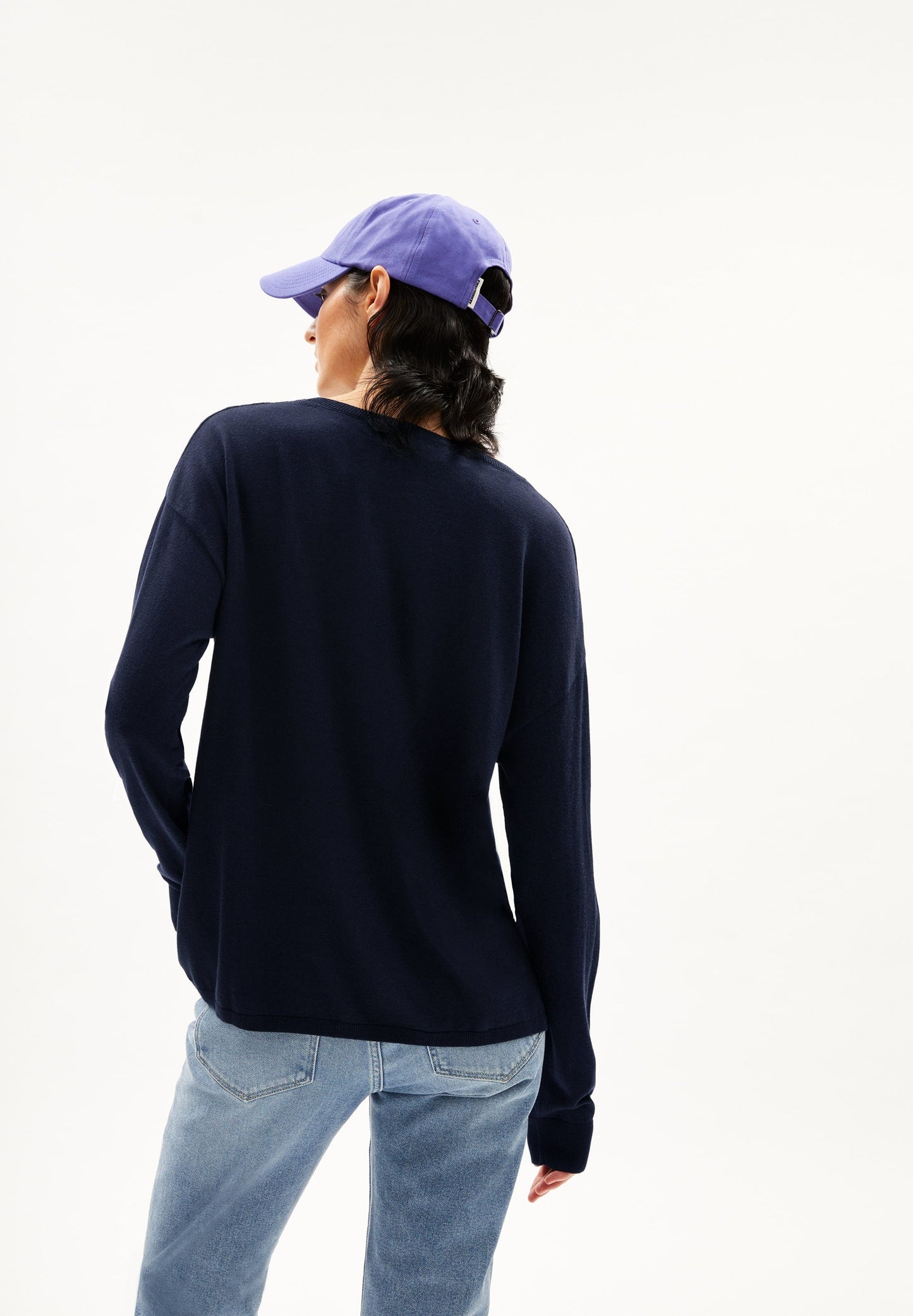 Pull col rond en lyocell | marine "laarni - night sky"