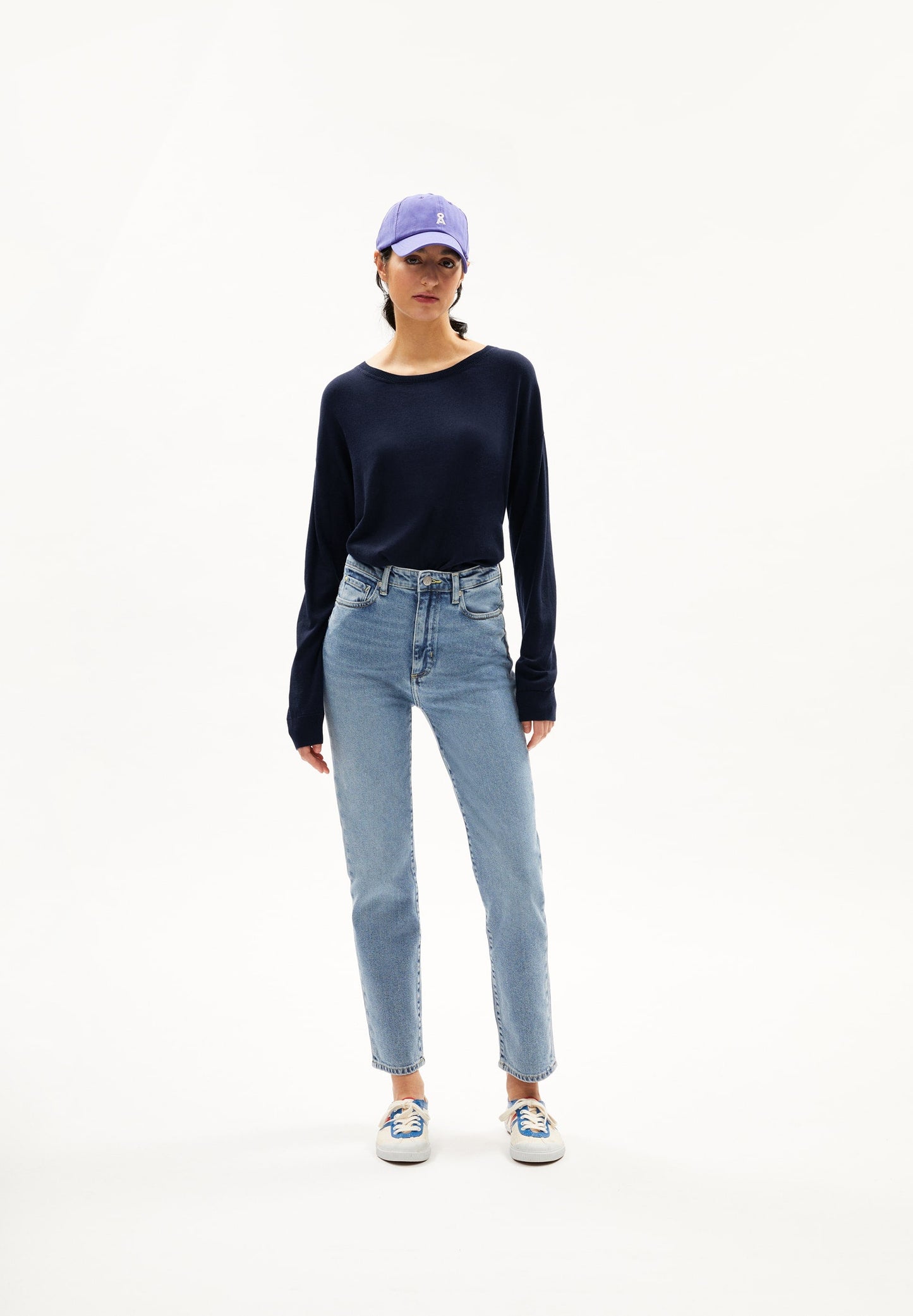 Pull col rond en lyocell | marine "laarni - night sky"