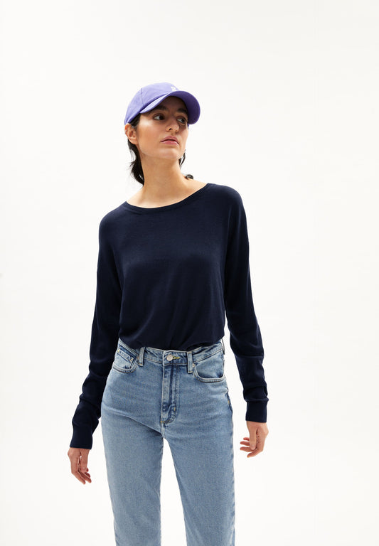 Pull col rond en lyocell | marine "laarni - night sky"
