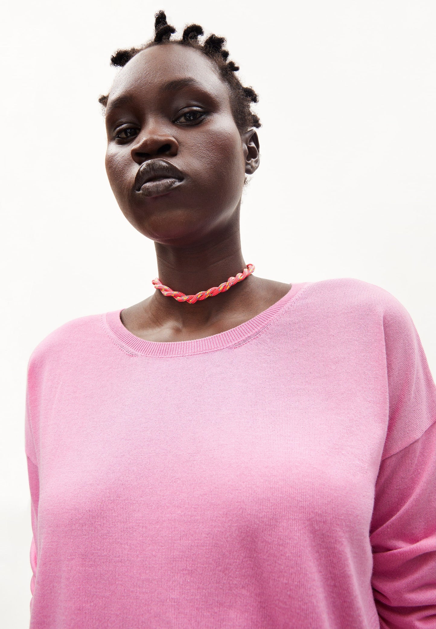 Pull léger rose framboise en tencel et coton bio - laarni raspberry pink