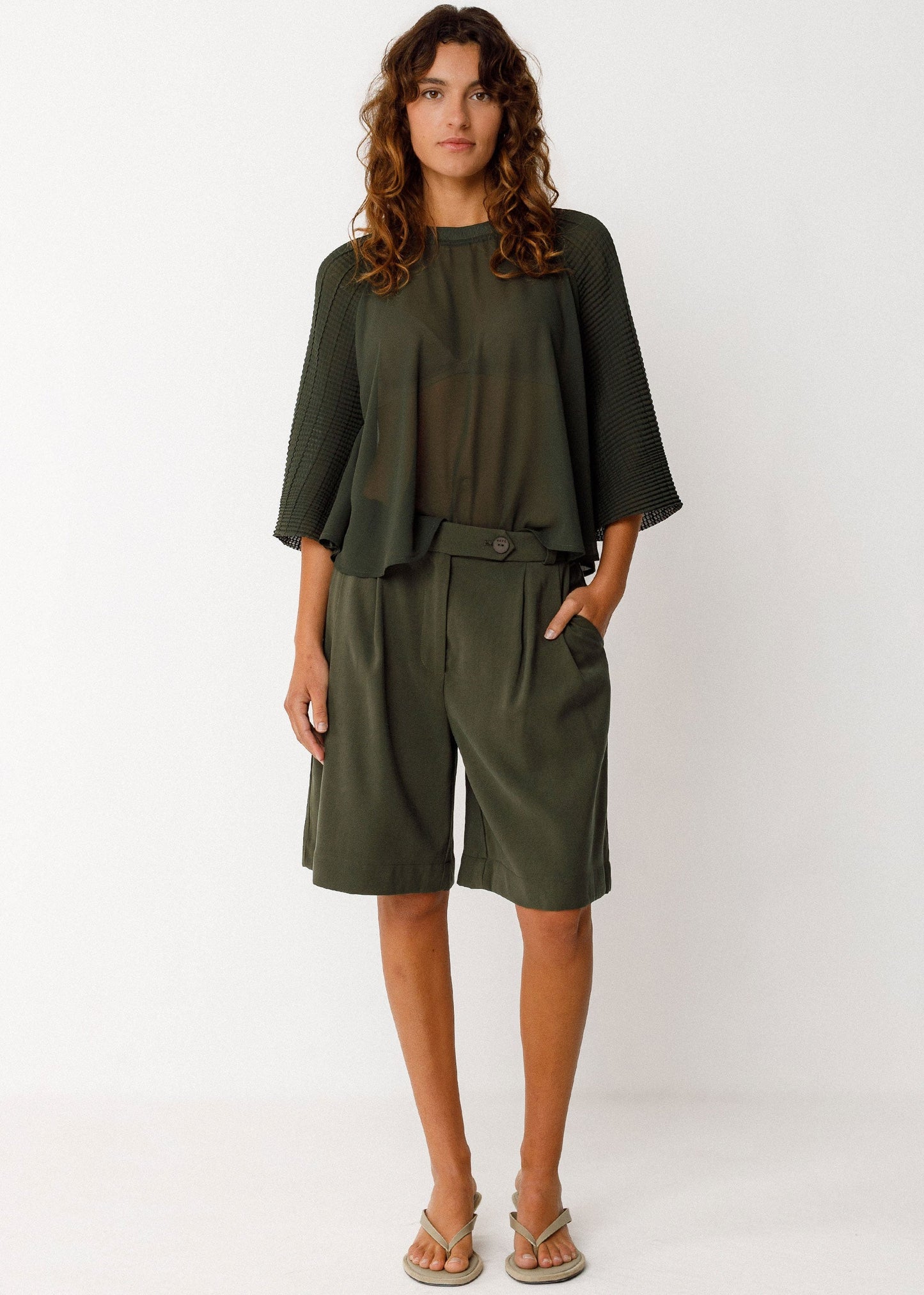 Short en ecovero | kaki "bermuda laida - bottle green"
