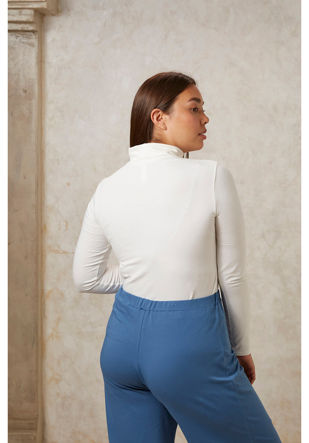 Top manches longues col roulé blanc en coton bio - laila